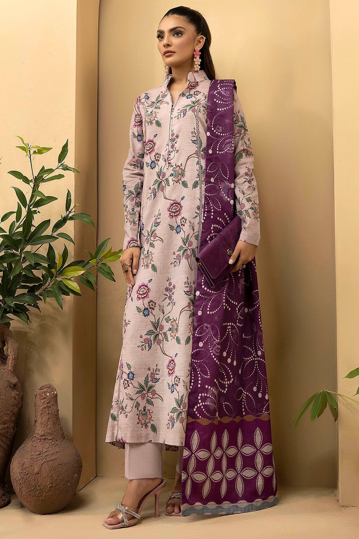 5032-MAIDA DIGITAL PRINTED KHADDAR UNSTITCHED