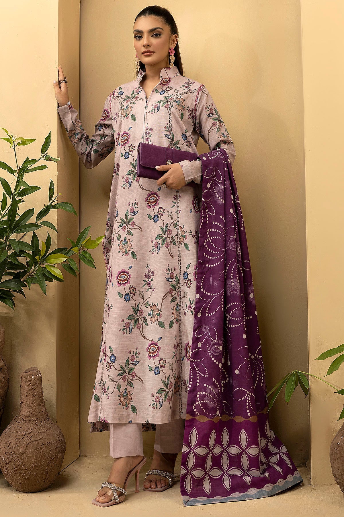 5032-MAIDA DIGITAL PRINTED KHADDAR UNSTITCHED