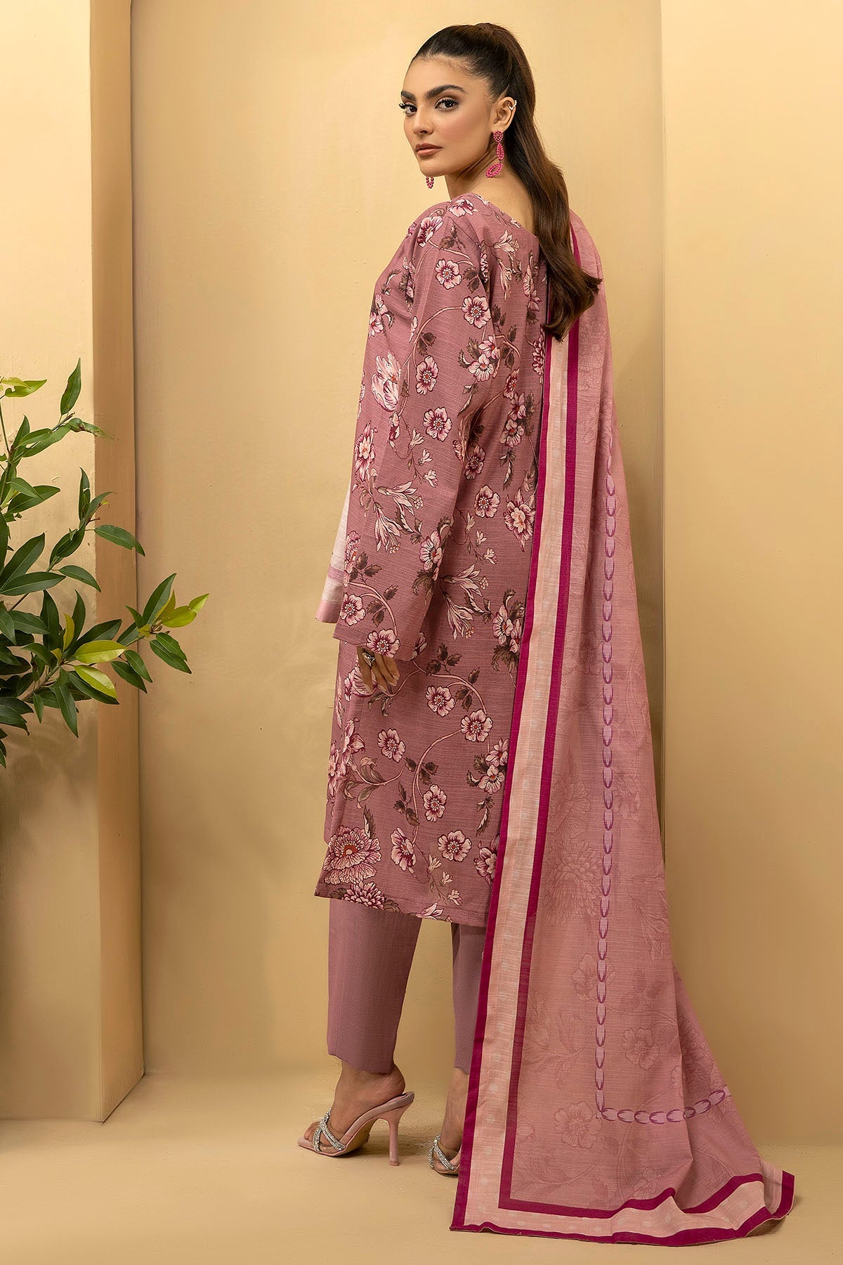 5040-JAANANAH DIGITAL PRINTED KHADDAR UNSTITCHED