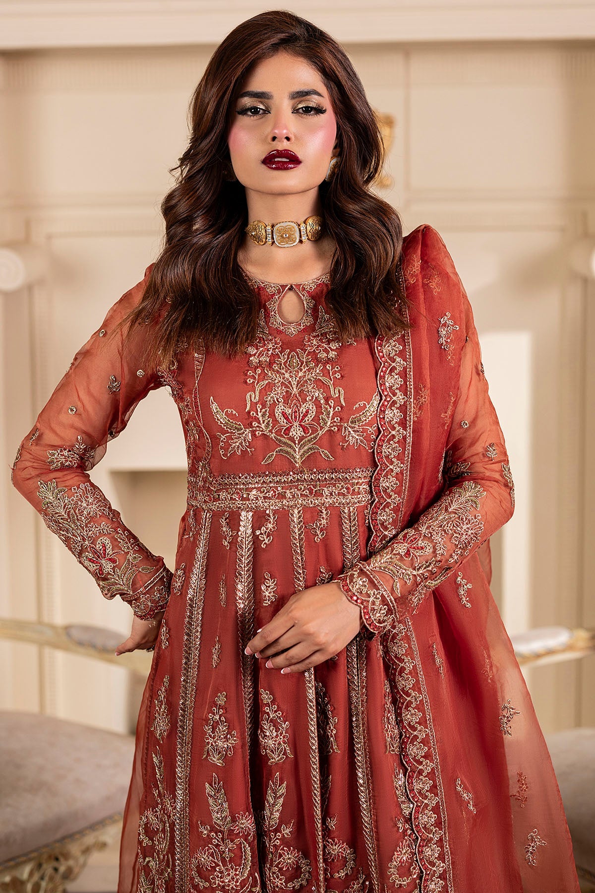5139-BROWN EMBROIDERED ORGANZA STITCHED