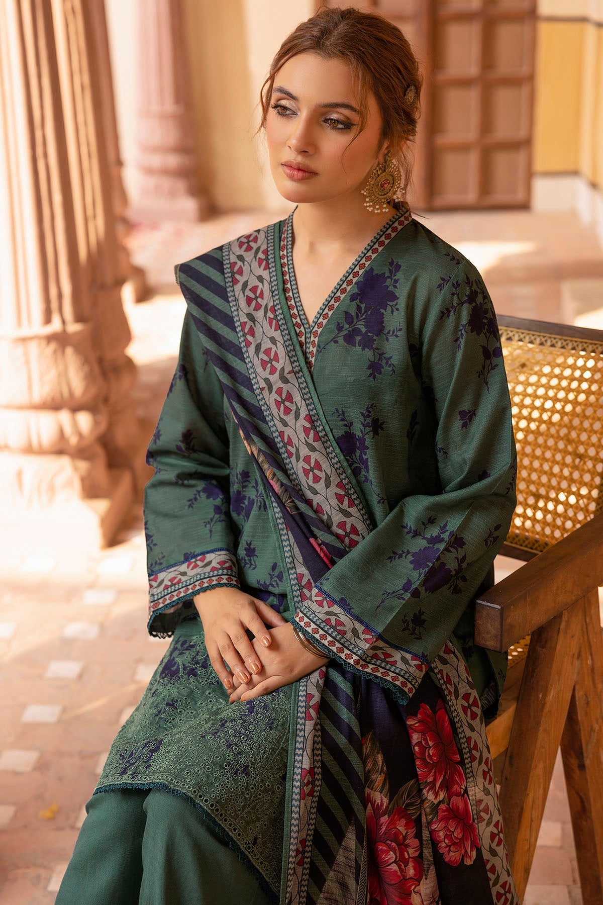 5205-SALWA EMBROIDERED KHADDAR UNSTITCHED