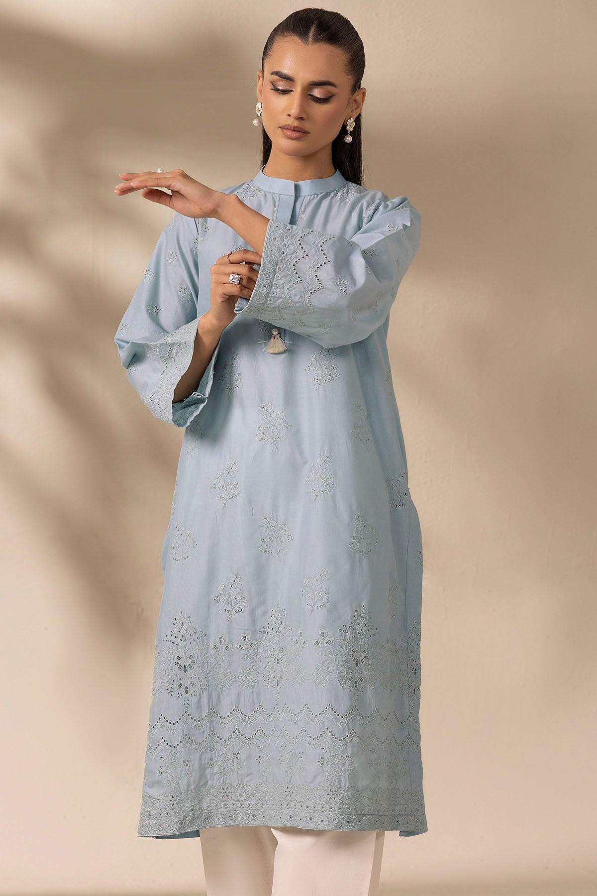 5273-CITRINE EMBROIDERED CAMBRIC STITCHED