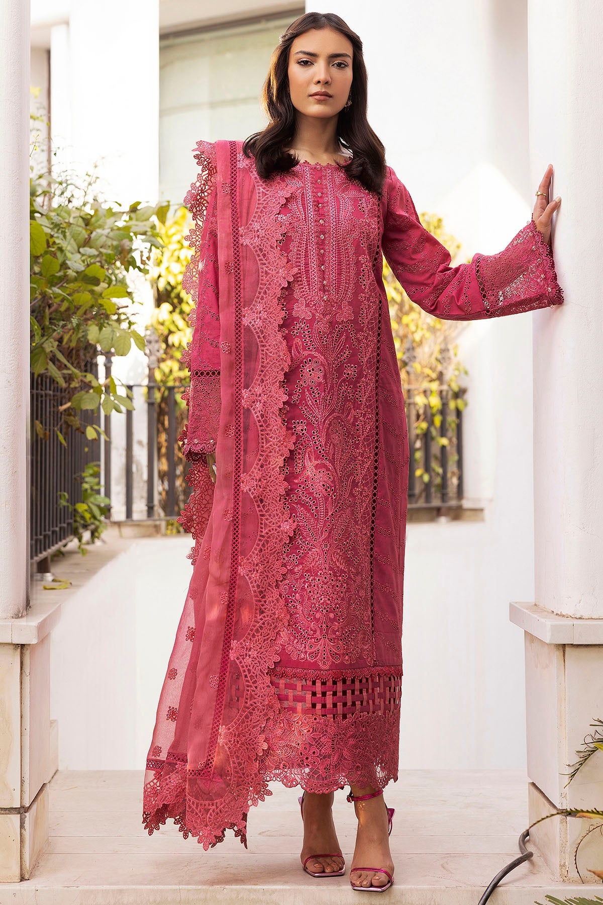 2025 MOTIFZ PREMIUM EMBROIDERED LAWN VOL 1