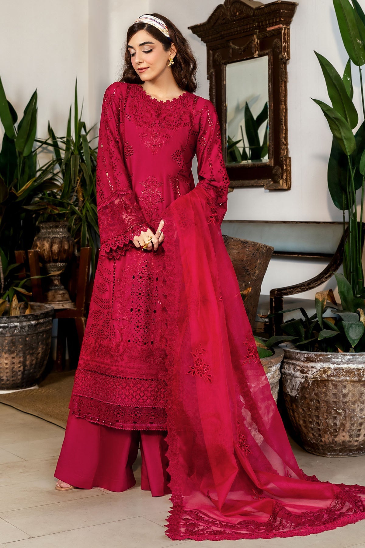 2025 MOTIFZ PREMIUM EMBROIDERED LAWN VOL 1