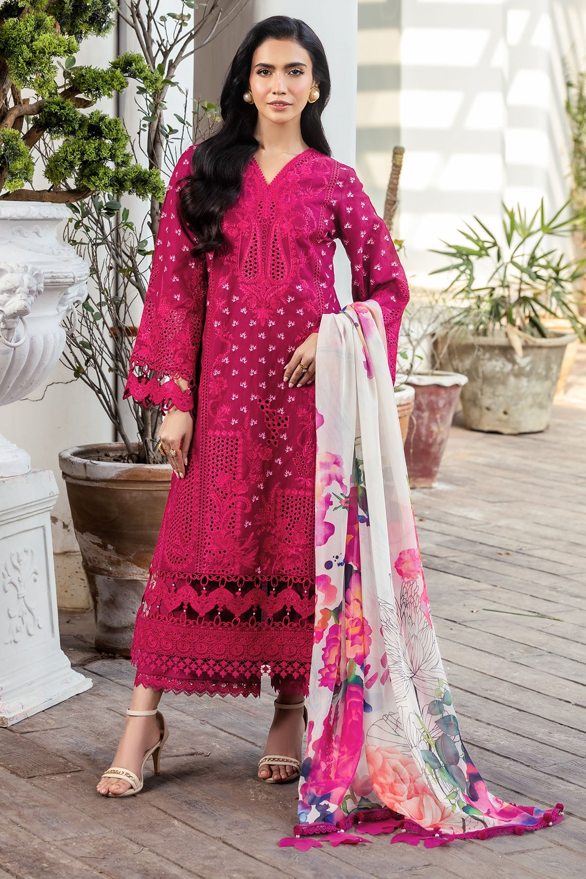 2025 MOTIFZ PREMIUM EMBROIDERED LAWN VOL 2