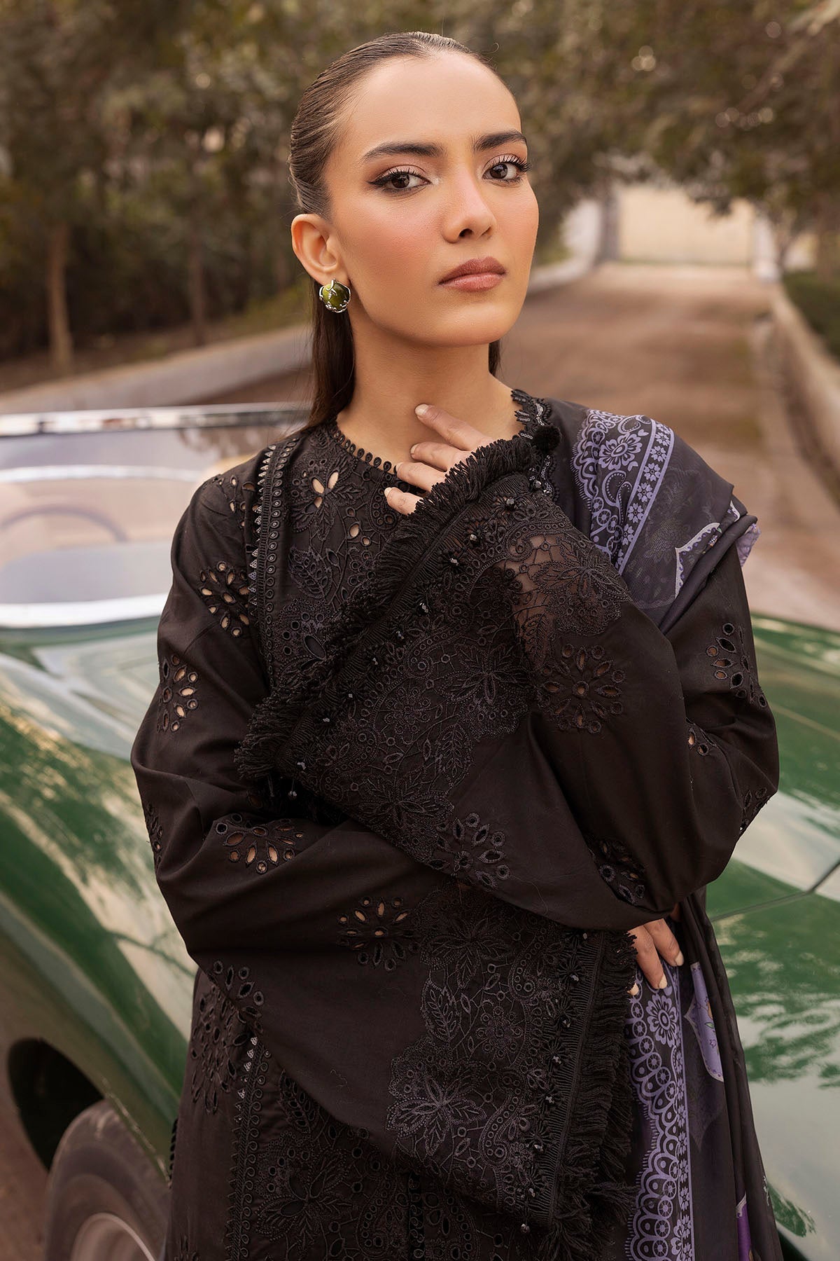 5320-CORALIE EMBROIDERED LAWN STITCHED
