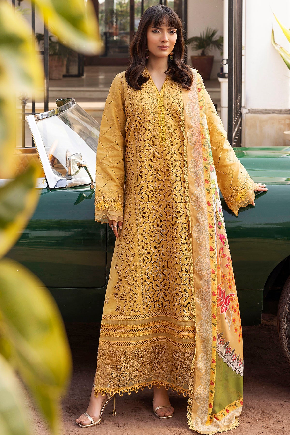 2025 MOTIFZ PREMIUM EMBROIDERED LAWN VOL 1
