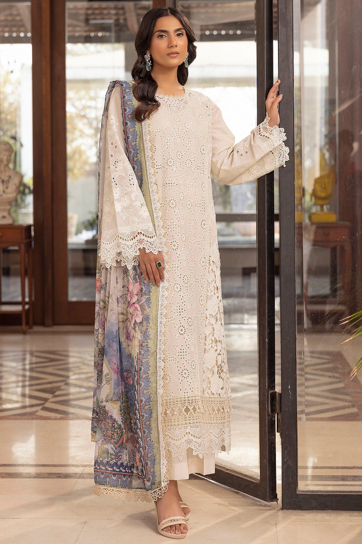 2025 MOTIFZ PREMIUM EMBROIDERED LAWN VOL 2