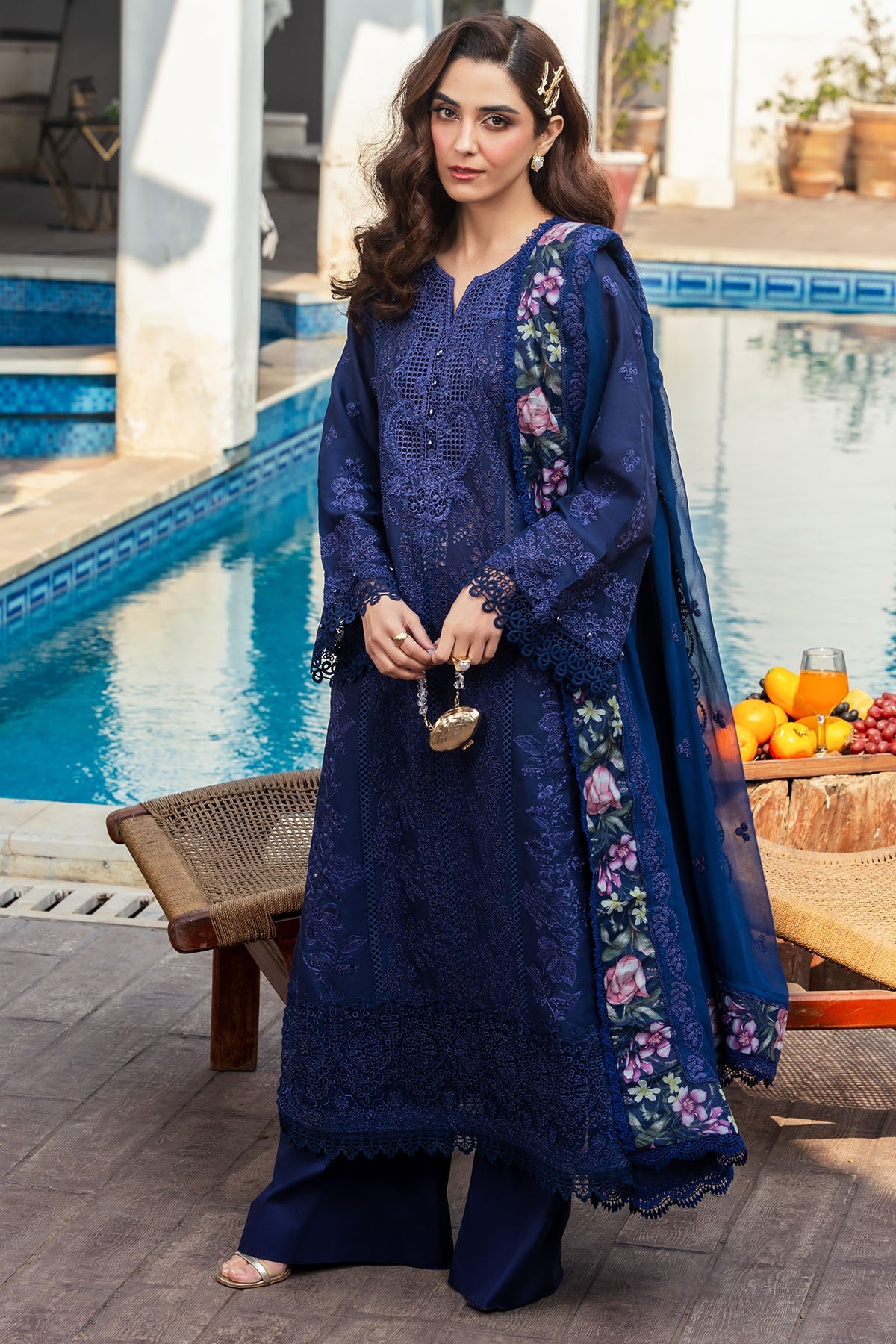 5330-MAELYS EMBROIDERED LAWN STITCHED