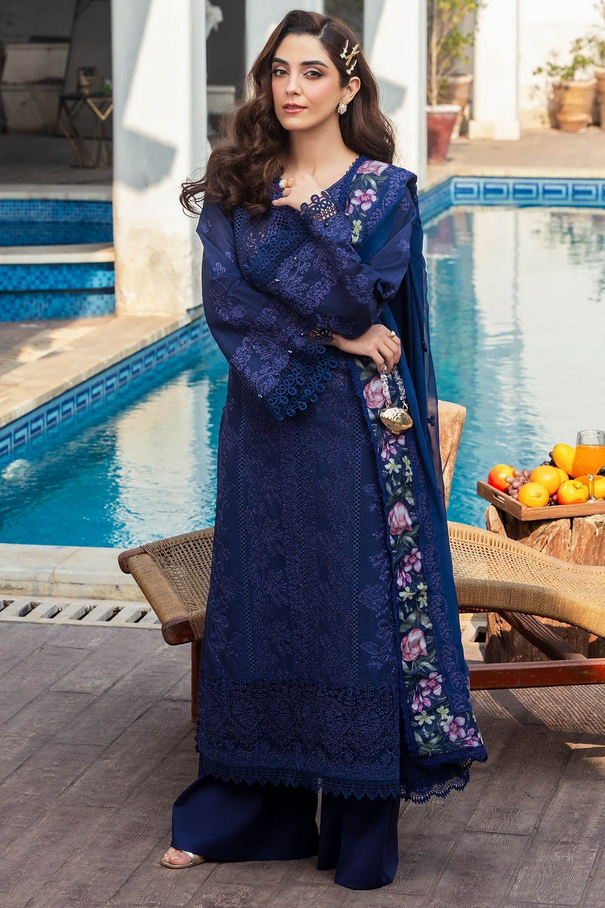 5330-MAELYS EMBROIDERED LAWN STITCHED