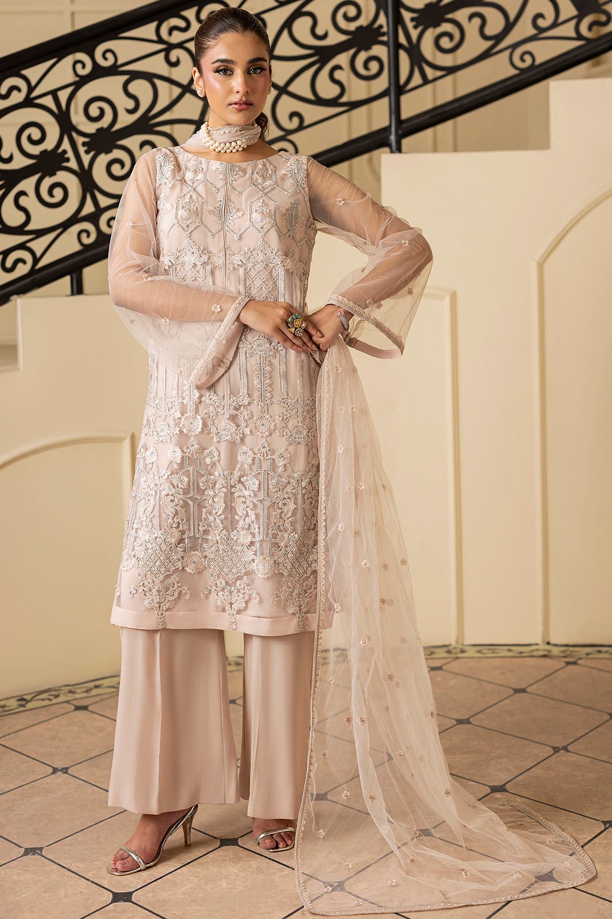 5350-DAISY EMBROIDERED SILK NET STITCHED