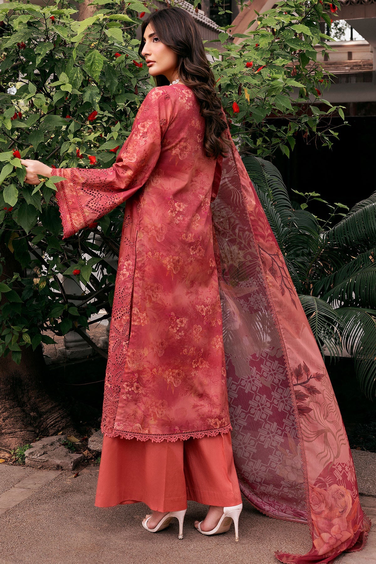 5365-ELLE DIGITAL PRINTED LAWN UNSTITCHED