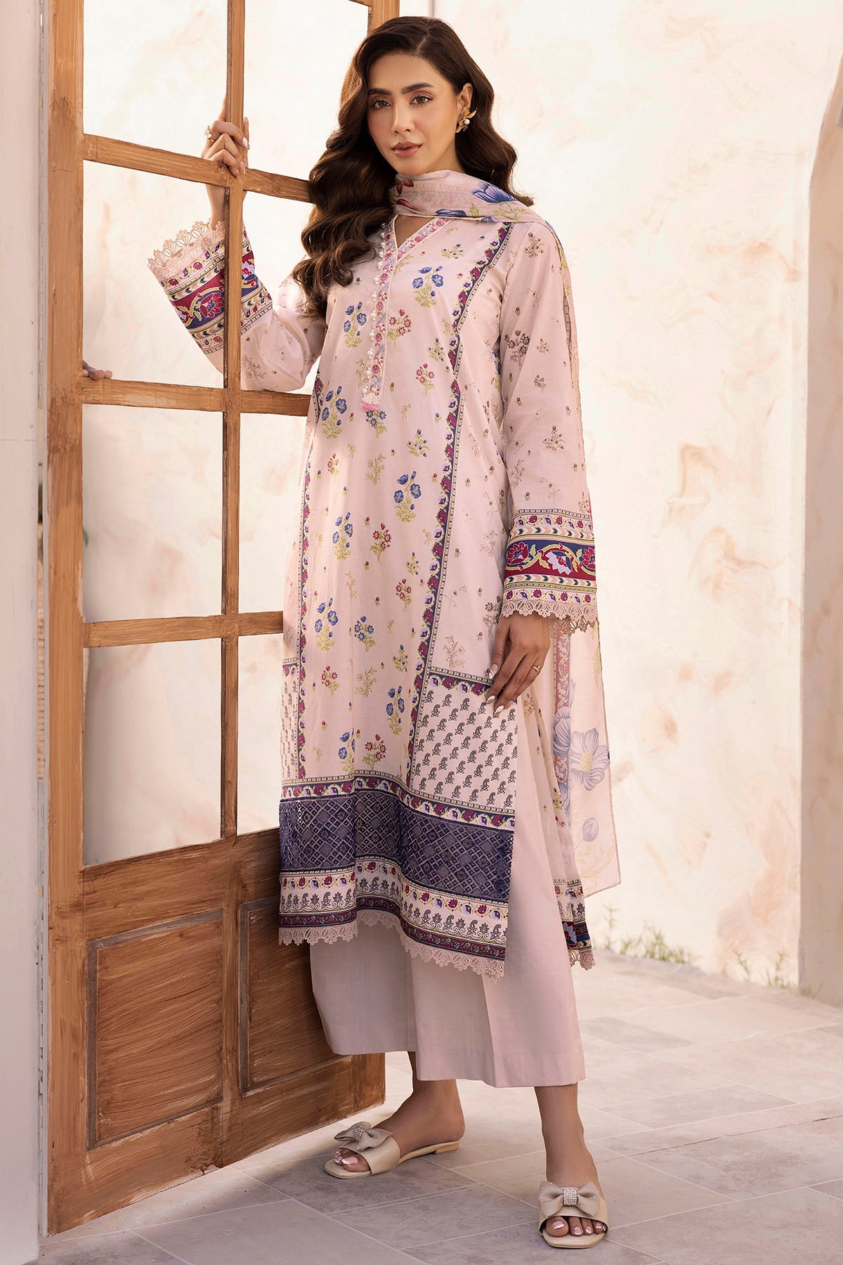 2025 UMANG BY MOTIFZ DIGITAL PRINTED EMBROIDERED LAWN VOL 1
