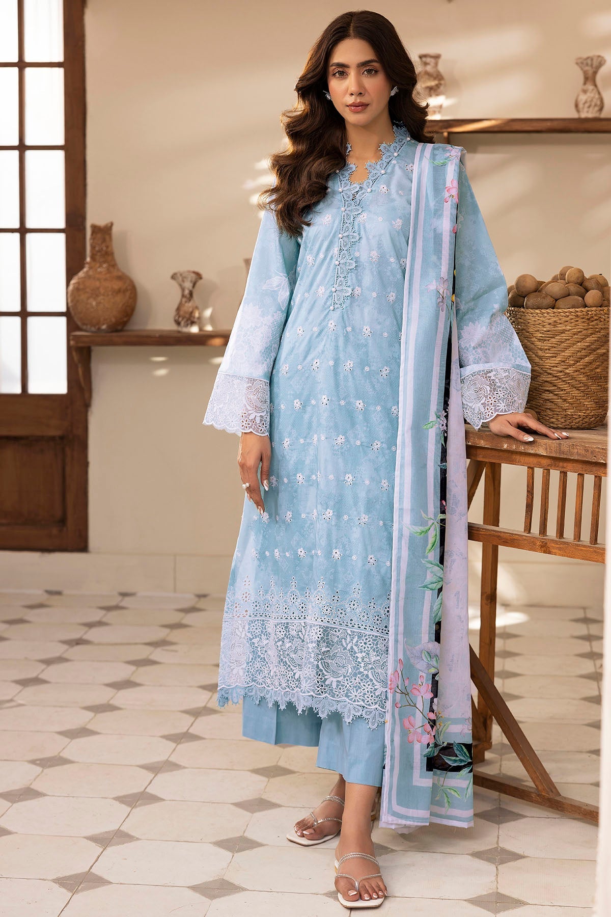 2025 UMANG BY MOTIFZ DIGITAL PRINTED EMBROIDERED LAWN VOL 1