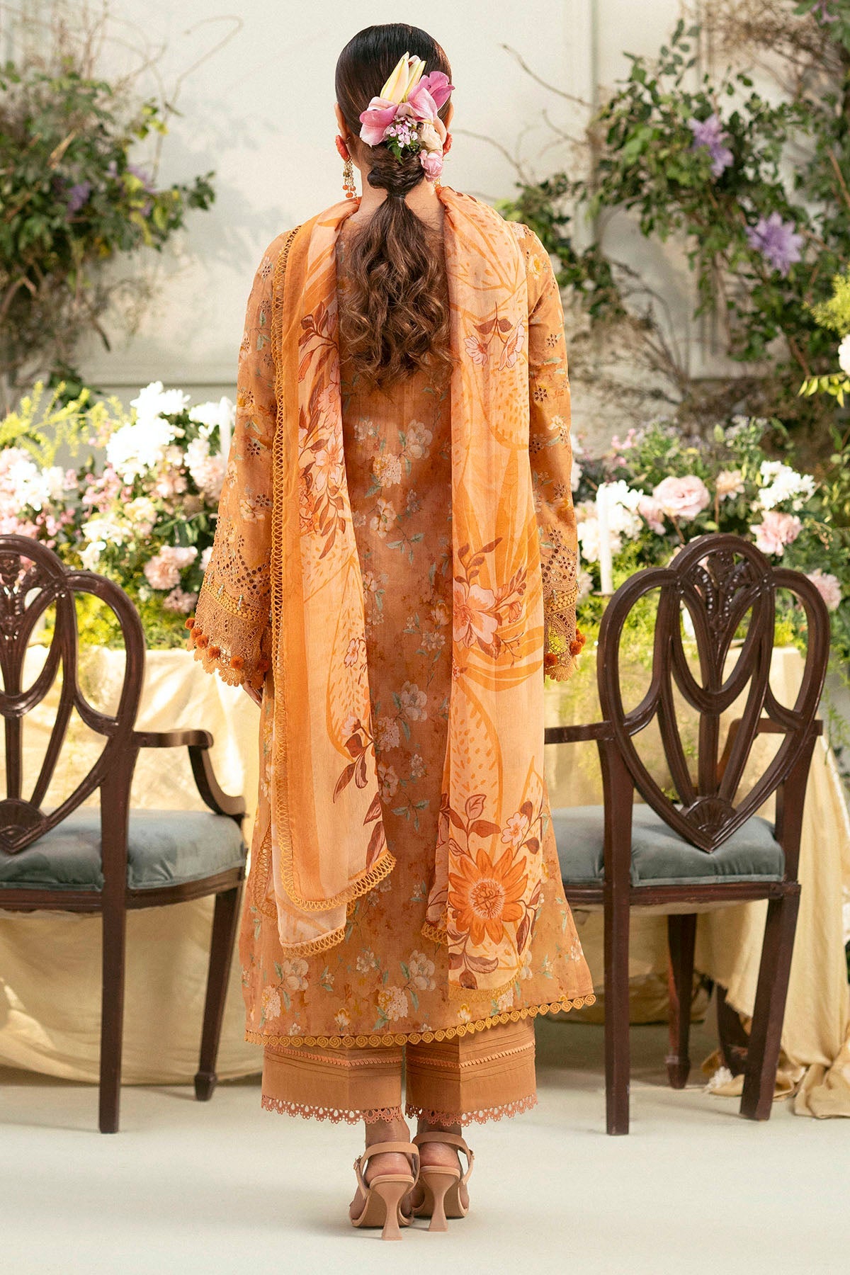 5431-BLUEBEELL EMBROIDERED LAWN UNSTITCHED