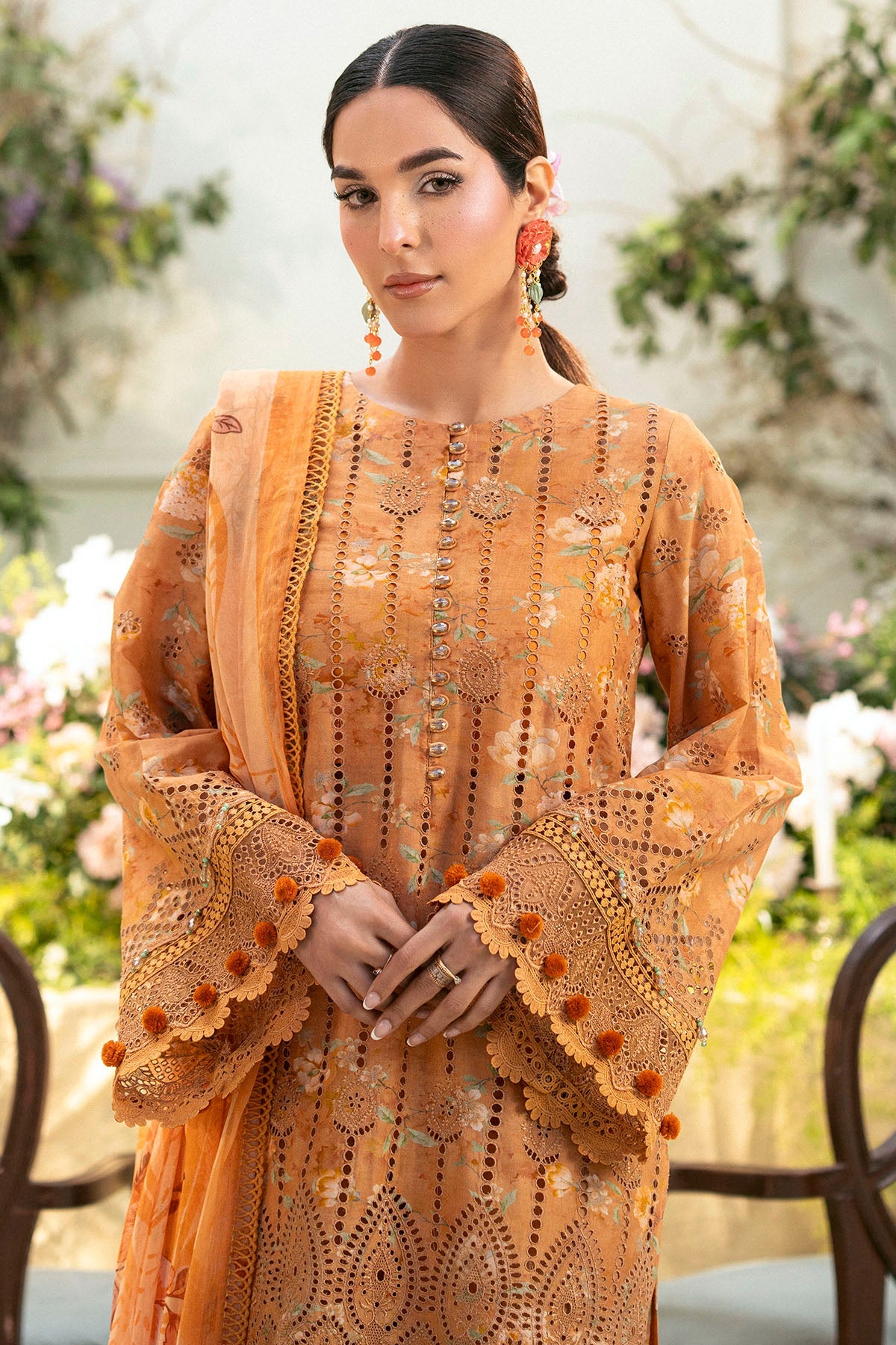 5431-BLUEBEELL EMBROIDERED LAWN STITCHED