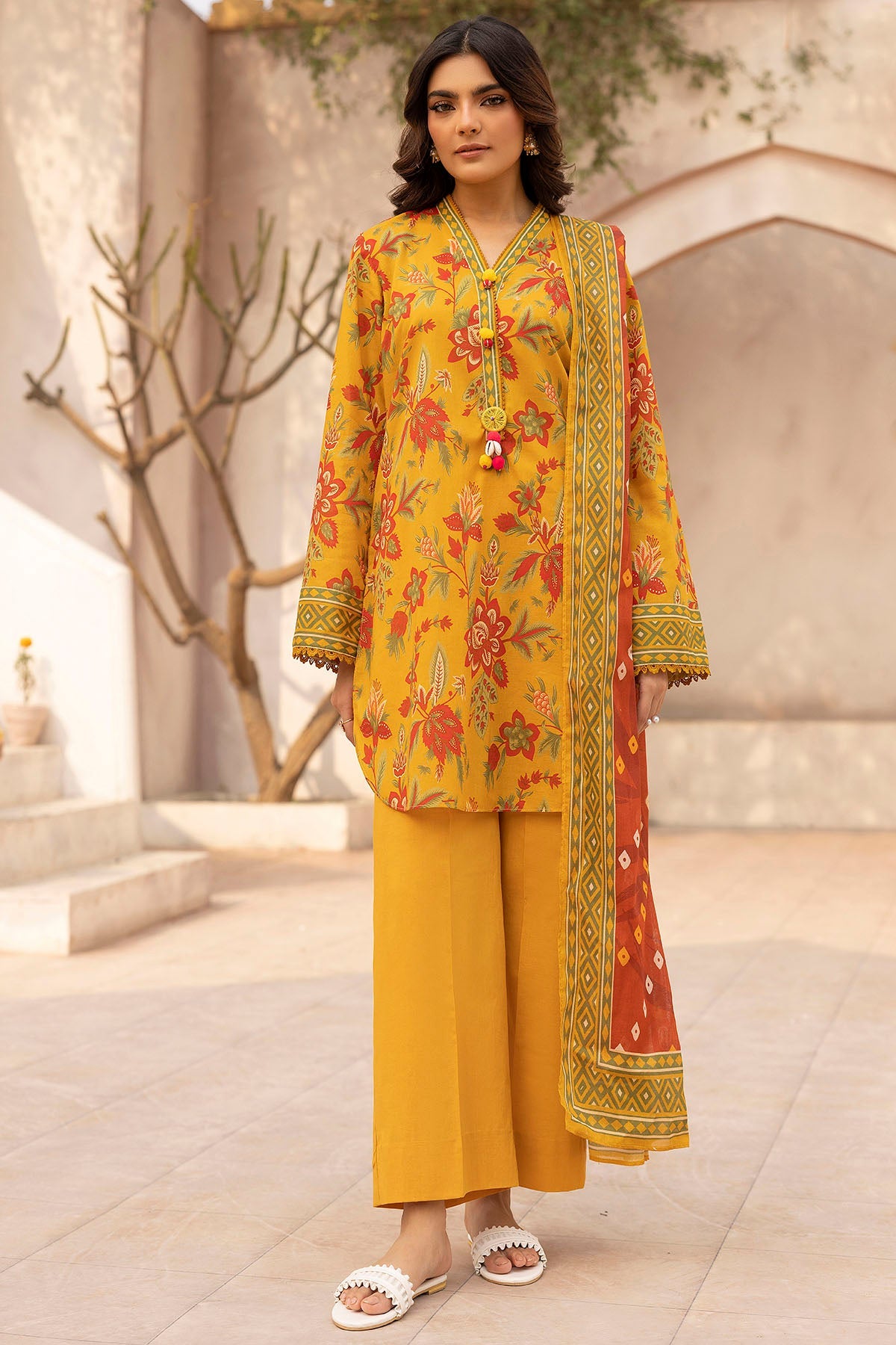 2025 RANG BY MOTIFZ DIGITAL PRINTED LAWN VOL 1