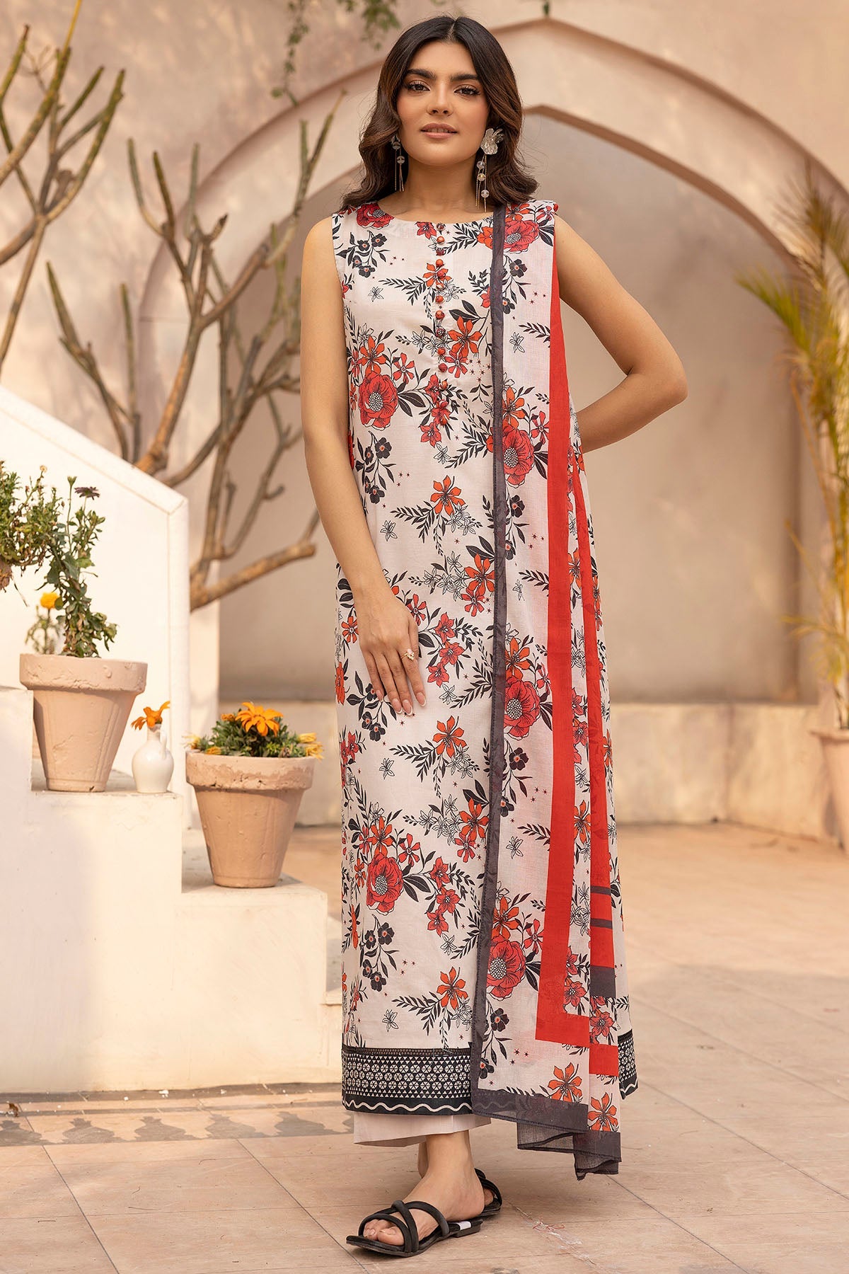 2025 RANG BY MOTIFZ DIGITAL PRINTED LAWN VOL 1