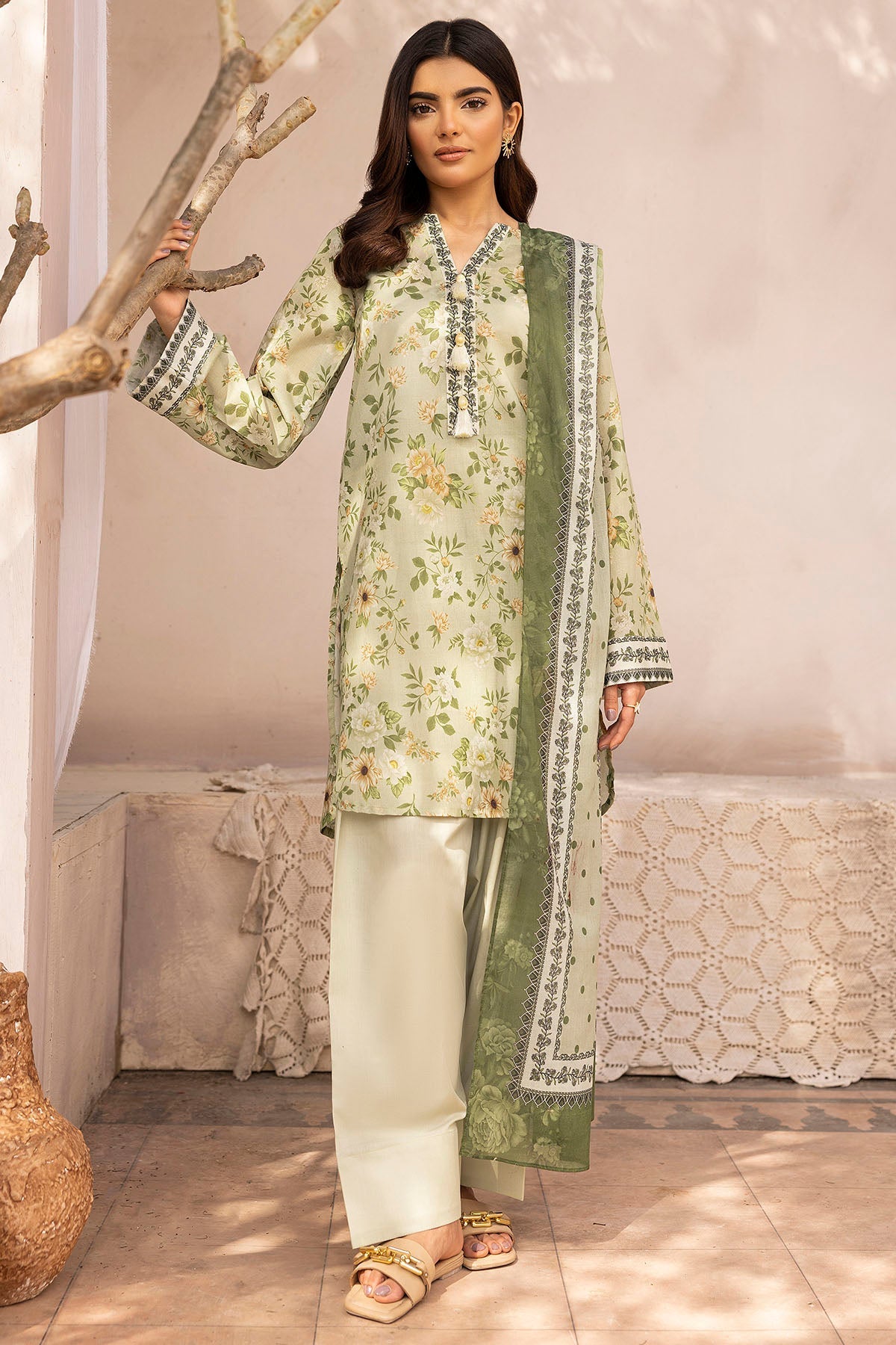 2025 RANG BY MOTIFZ DIGITAL PRINTED LAWN VOL 3