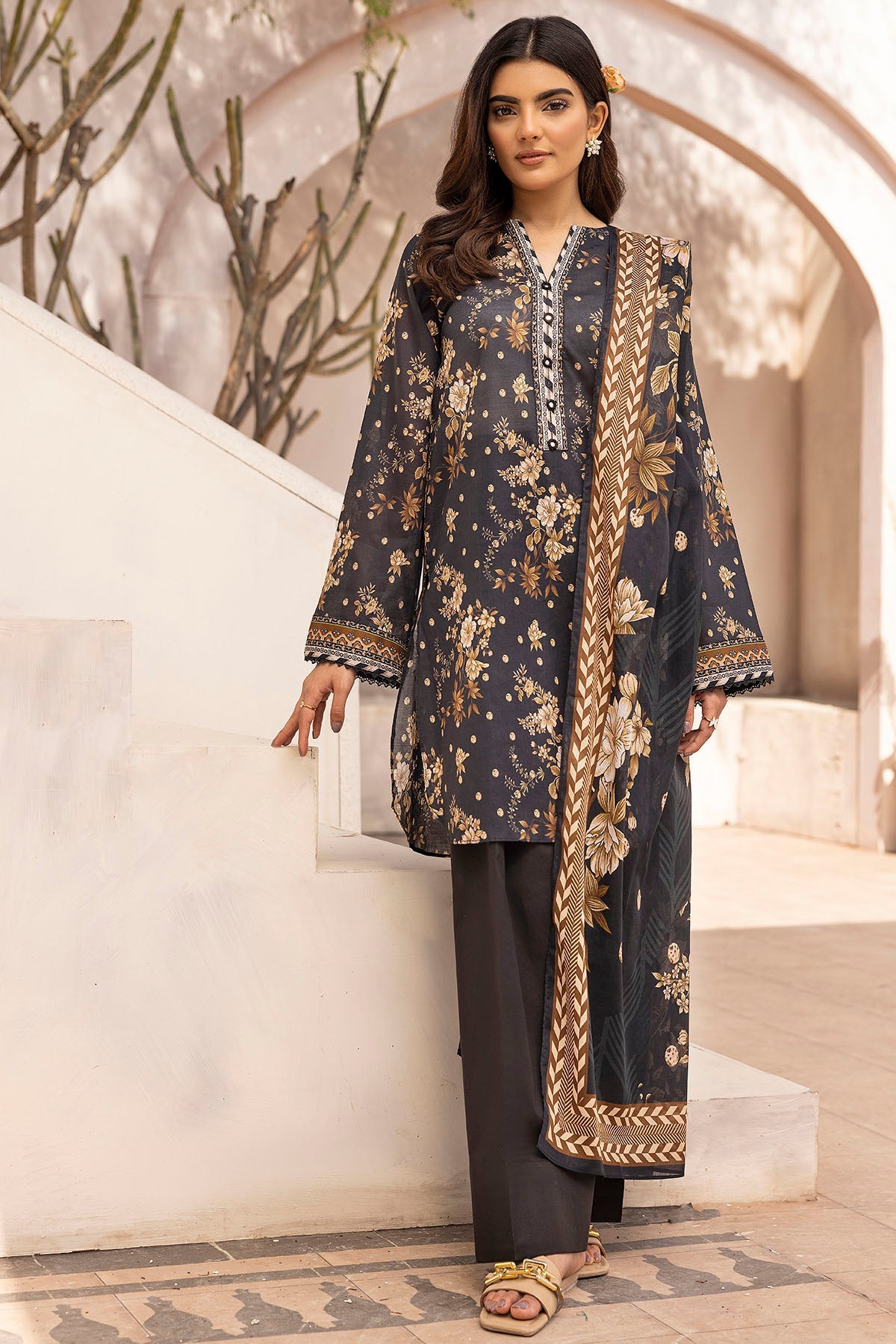2025 RANG BY MOTIFZ DIGITAL PRINTED LAWN VOL 3