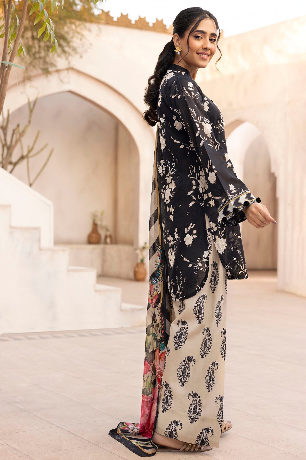 5515-RITA DIGITAL PRINTED LAWN UNSTITCHED
