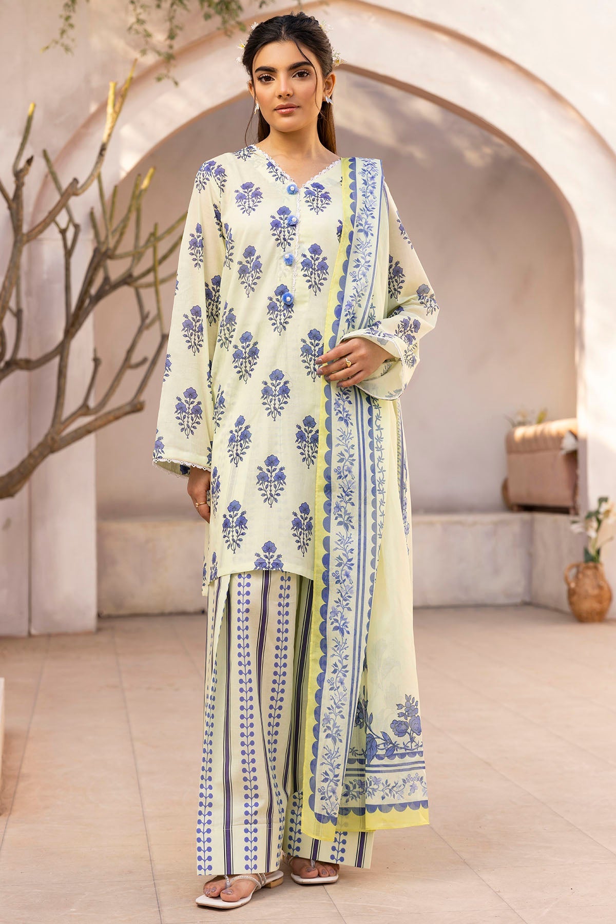 2025 RANG BY MOTIFZ DIGITAL PRINTED LAWN VOL 4
