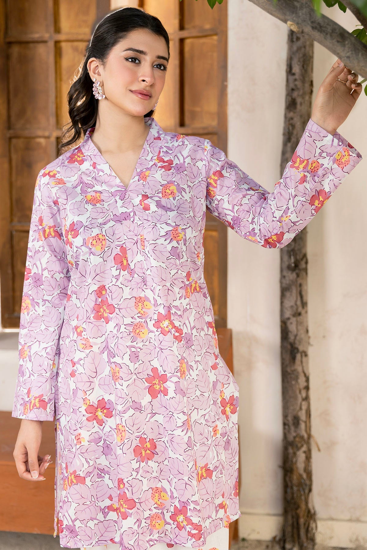 5544-GUNCHA DIGITAL PRINTED LAWN STITCHED