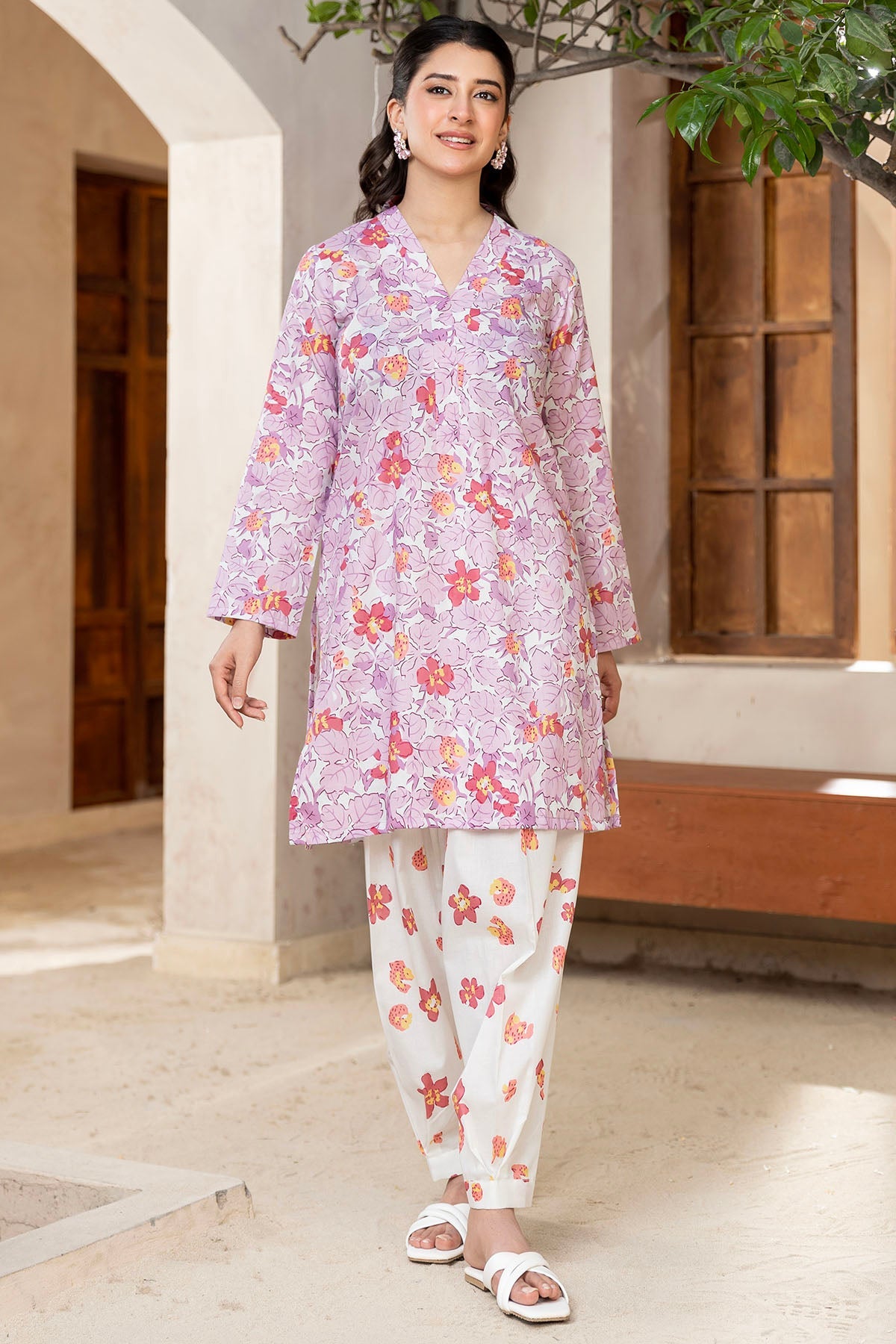2025 RANG BY MOTIFZ DIGITAL PRINTED LAWN VOL 6
