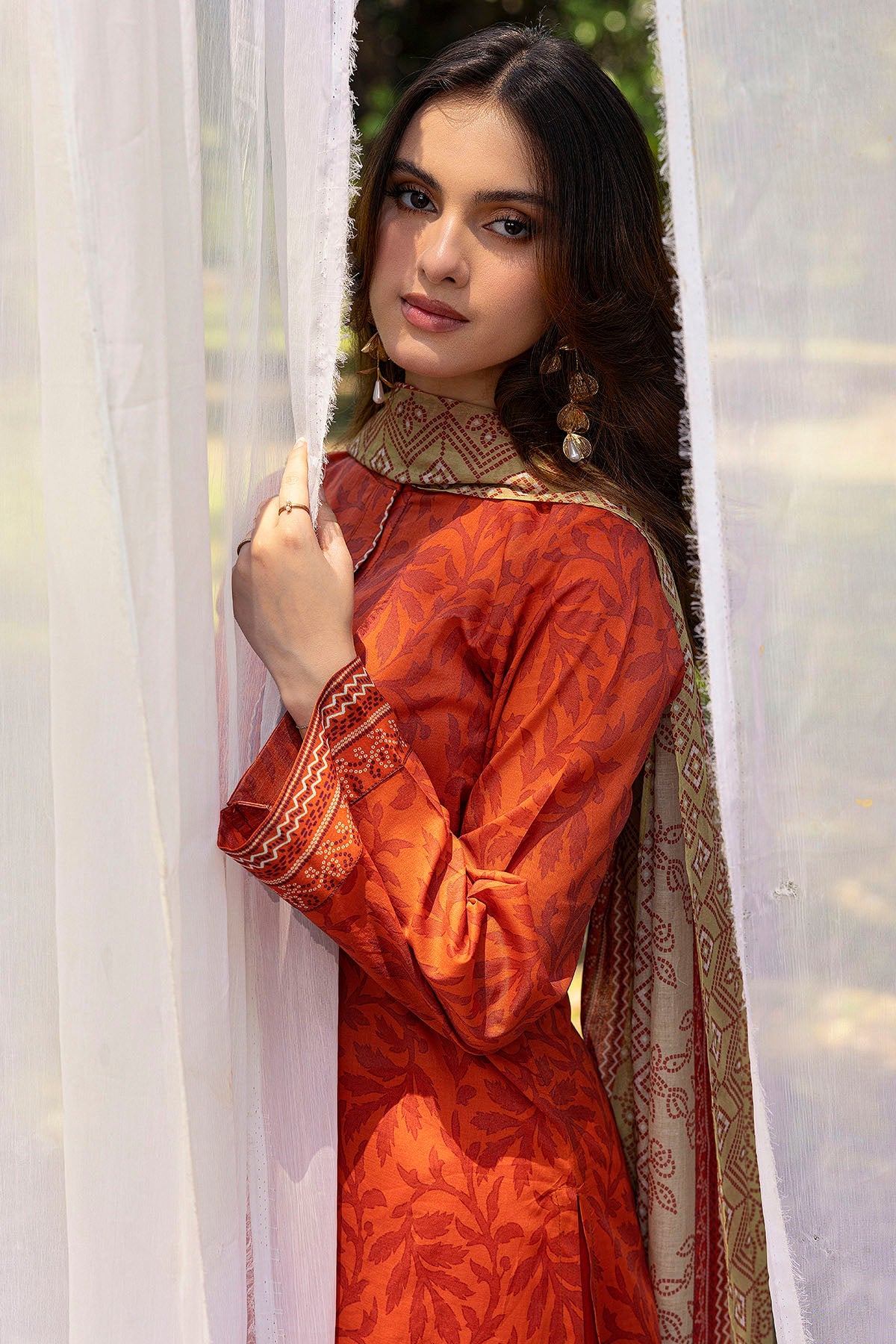 5557-ZOEY DIGITAL PRINTED LAWN UNSTITCHED