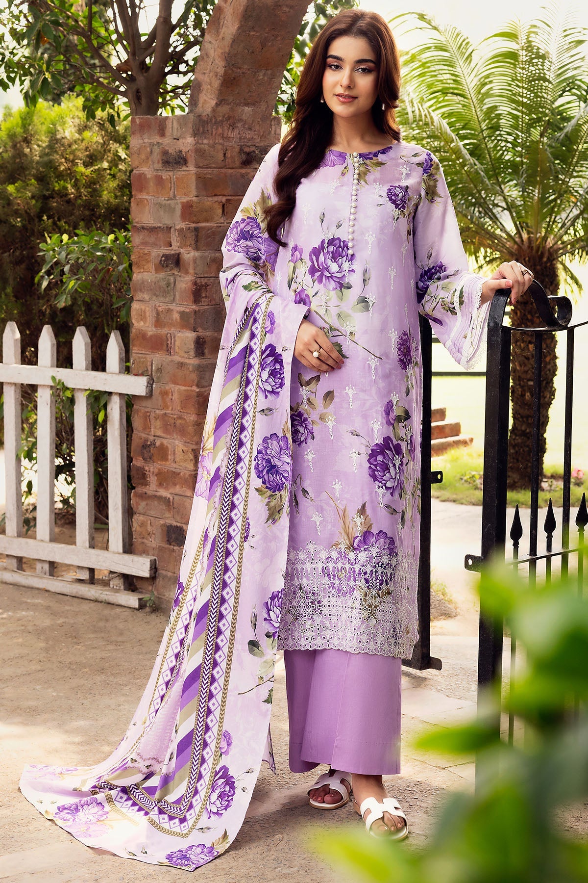2025 UMANG BY MOTIFZ DIGITAL PRINTED EMBROIDERED LAWN VOL 3
