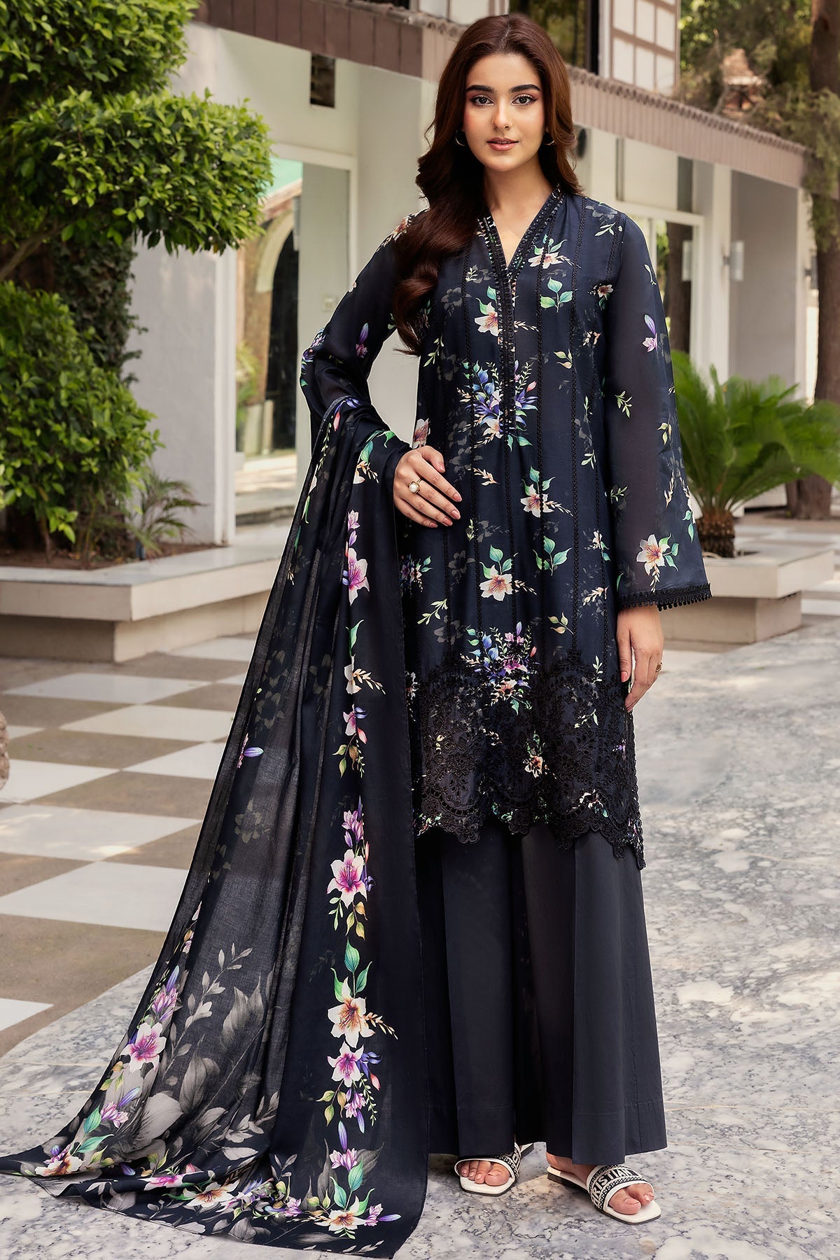 2025 UMANG BY MOTIFZ DIGITAL PRINTED EMBROIDERED LAWN VOL 3