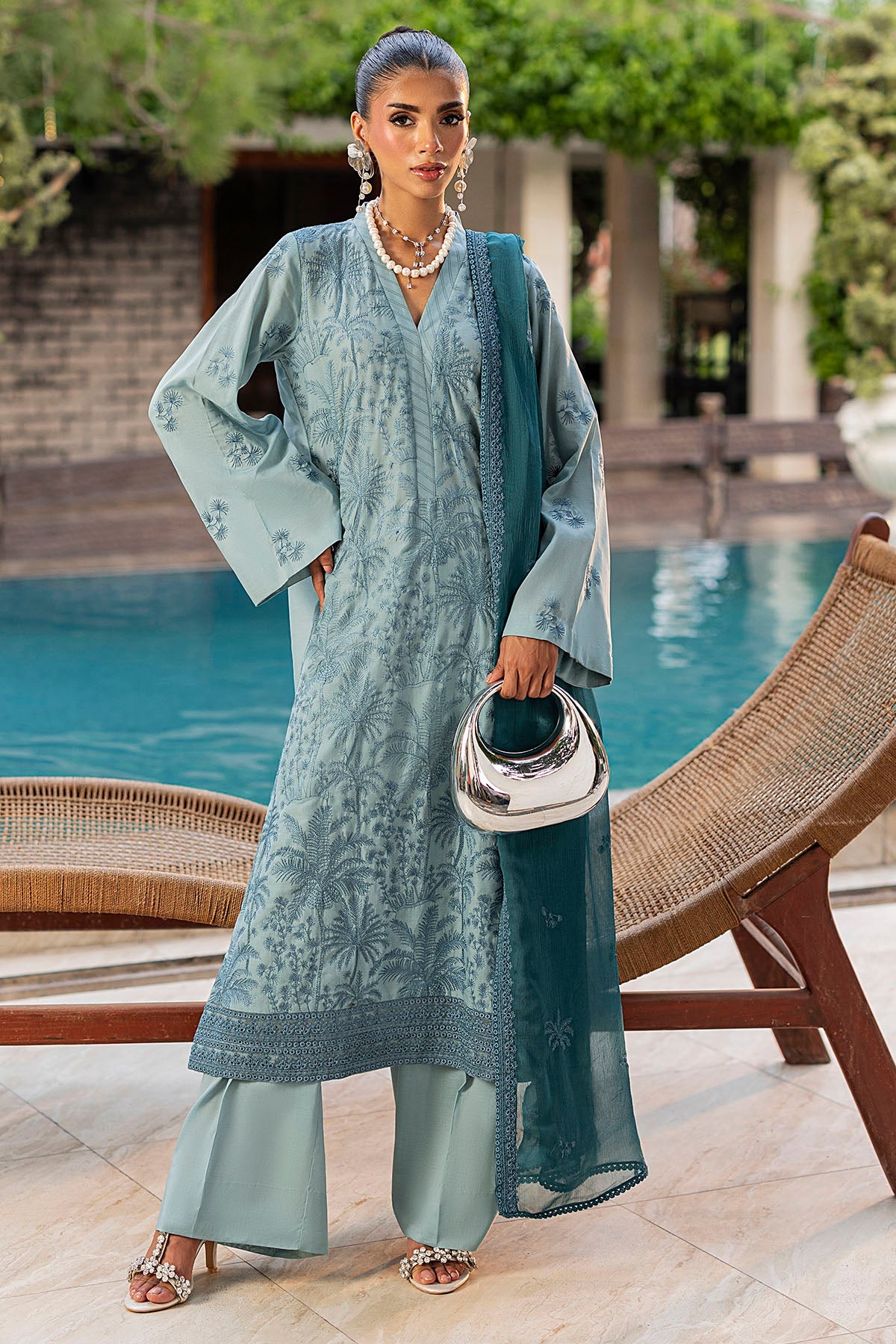 2025 MOTIFZ PREMIUM EMBROIDERED LAWN VOL 3