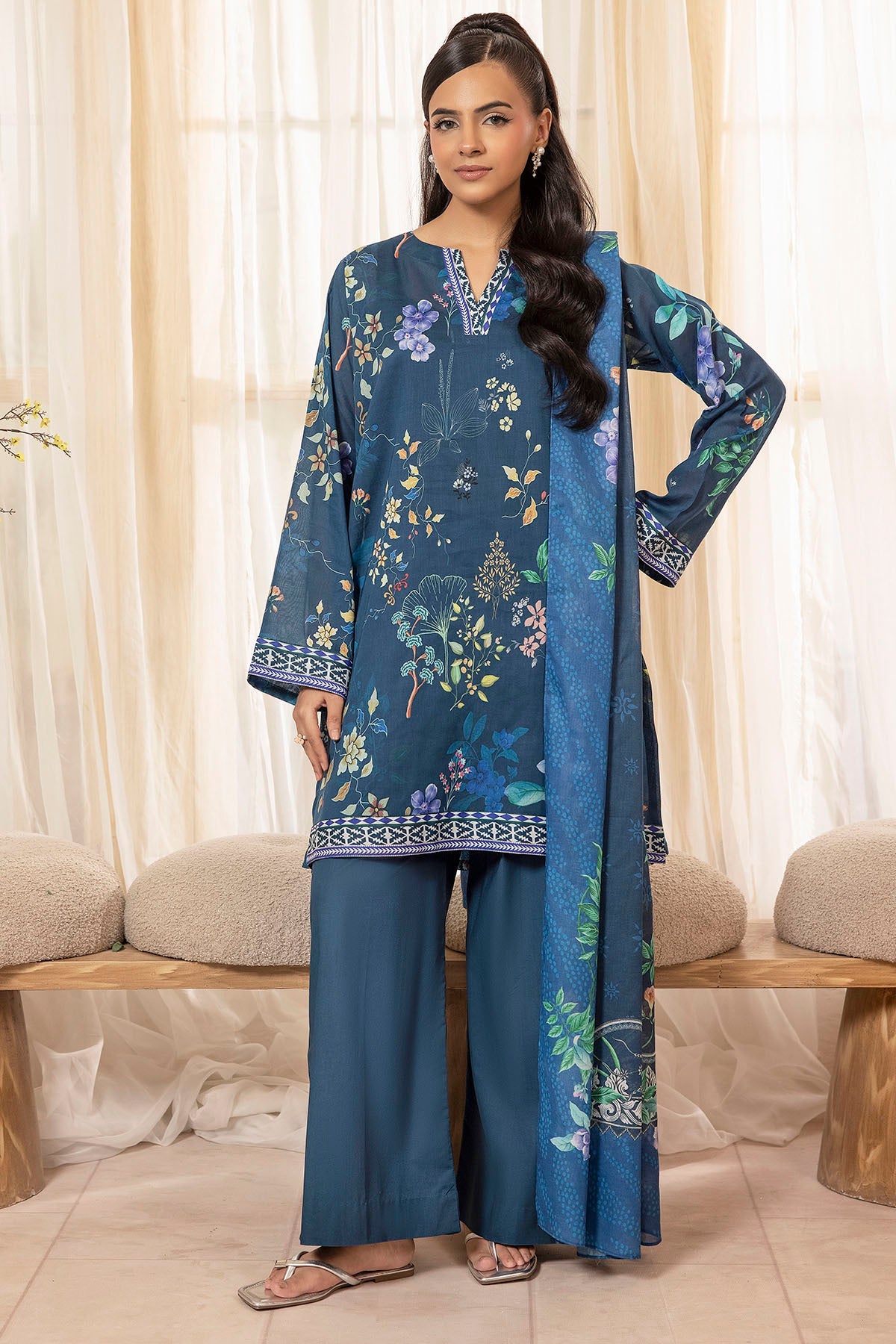 2025 RANG BY MOTIFZ DIGITAL PRINTED LAWN VOL 8