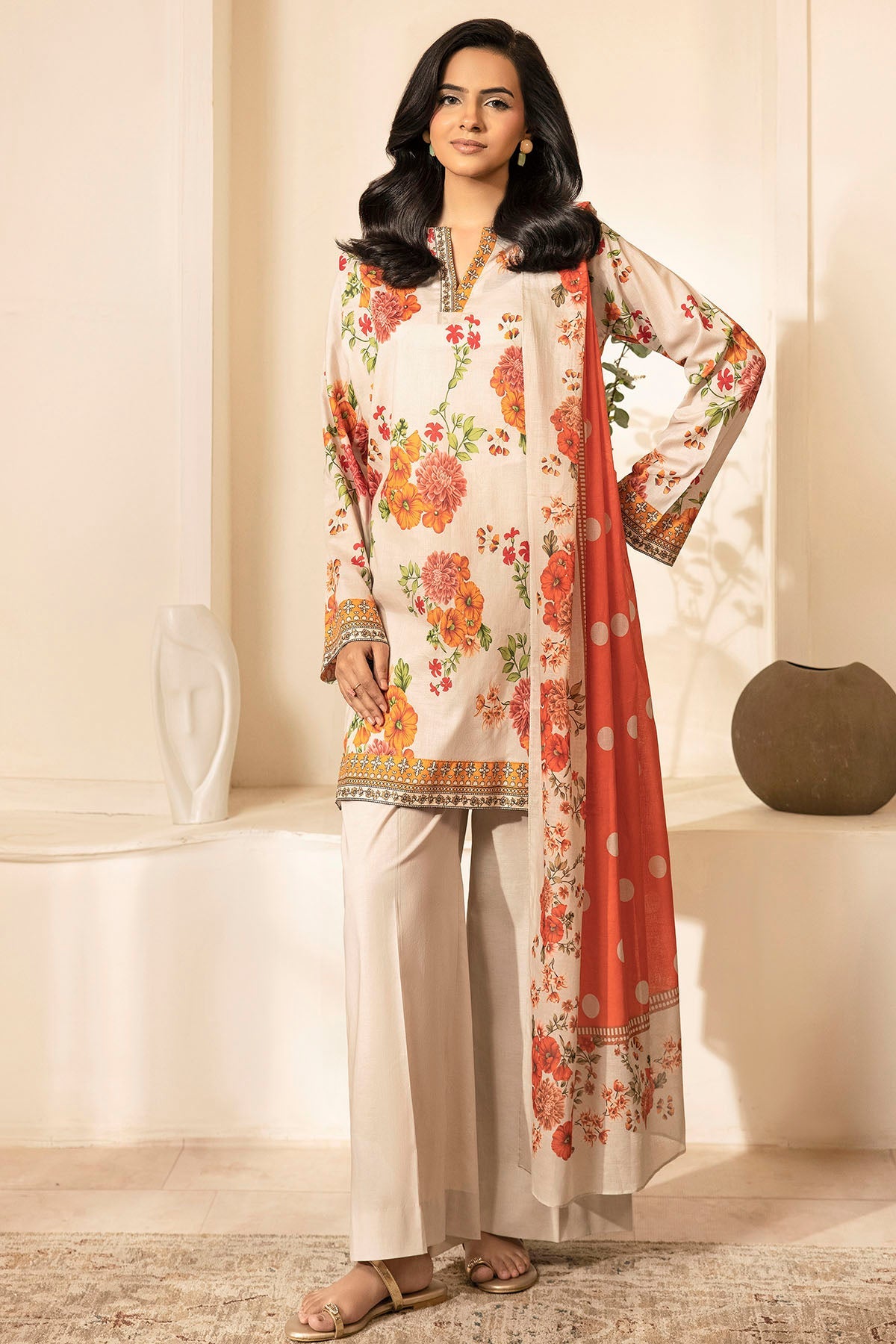 2025 RANG BY MOTIFZ DIGITAL PRINTED LAWN VOL 8
