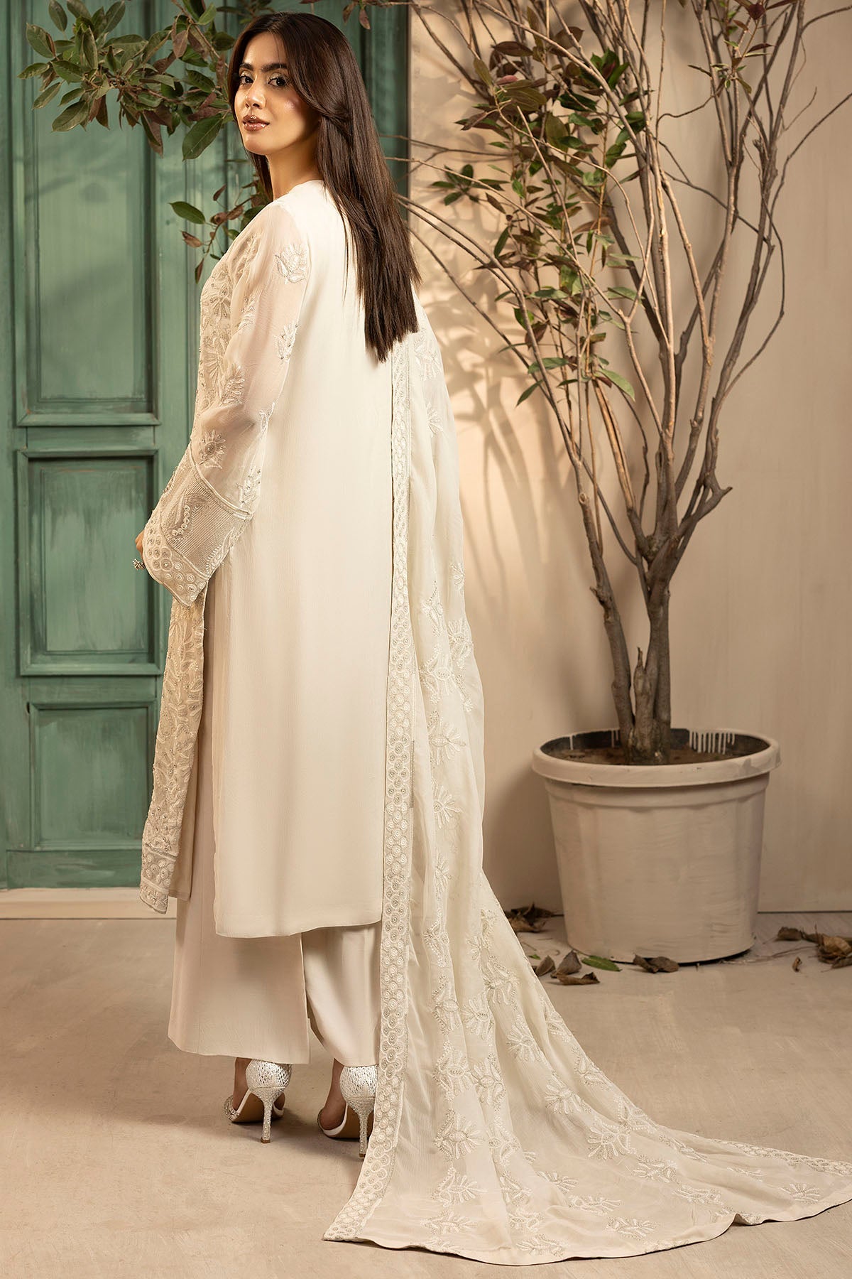 5647-FRAN EMBROIDERED CRINKLE CHIFFON UNSTITCHED