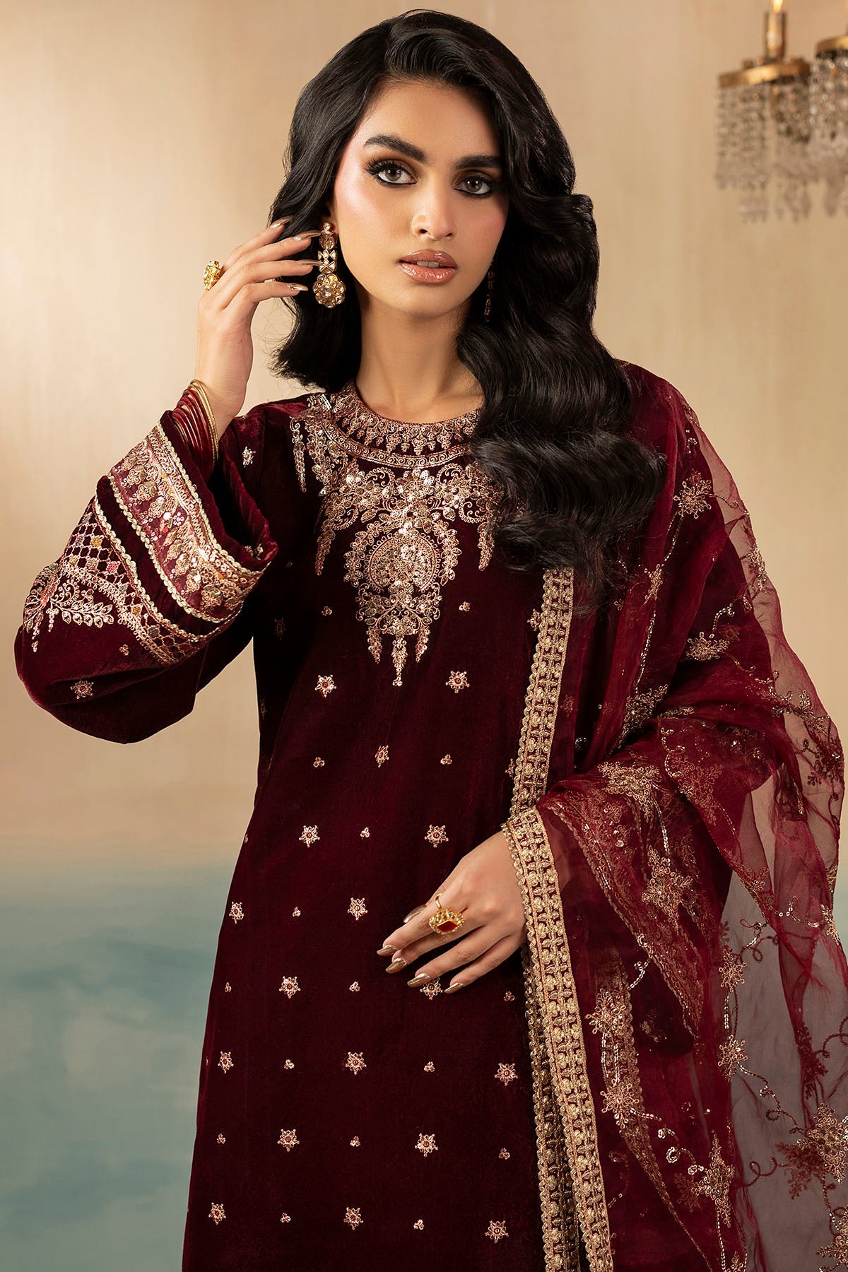 5667-SKY EMBROIDERED VELVET STITCHED