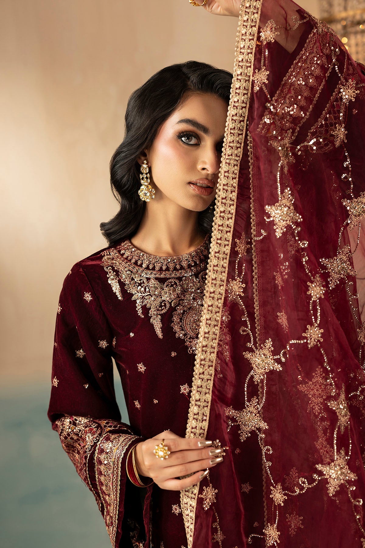 5667-SKY EMBROIDERED VELVET STITCHED