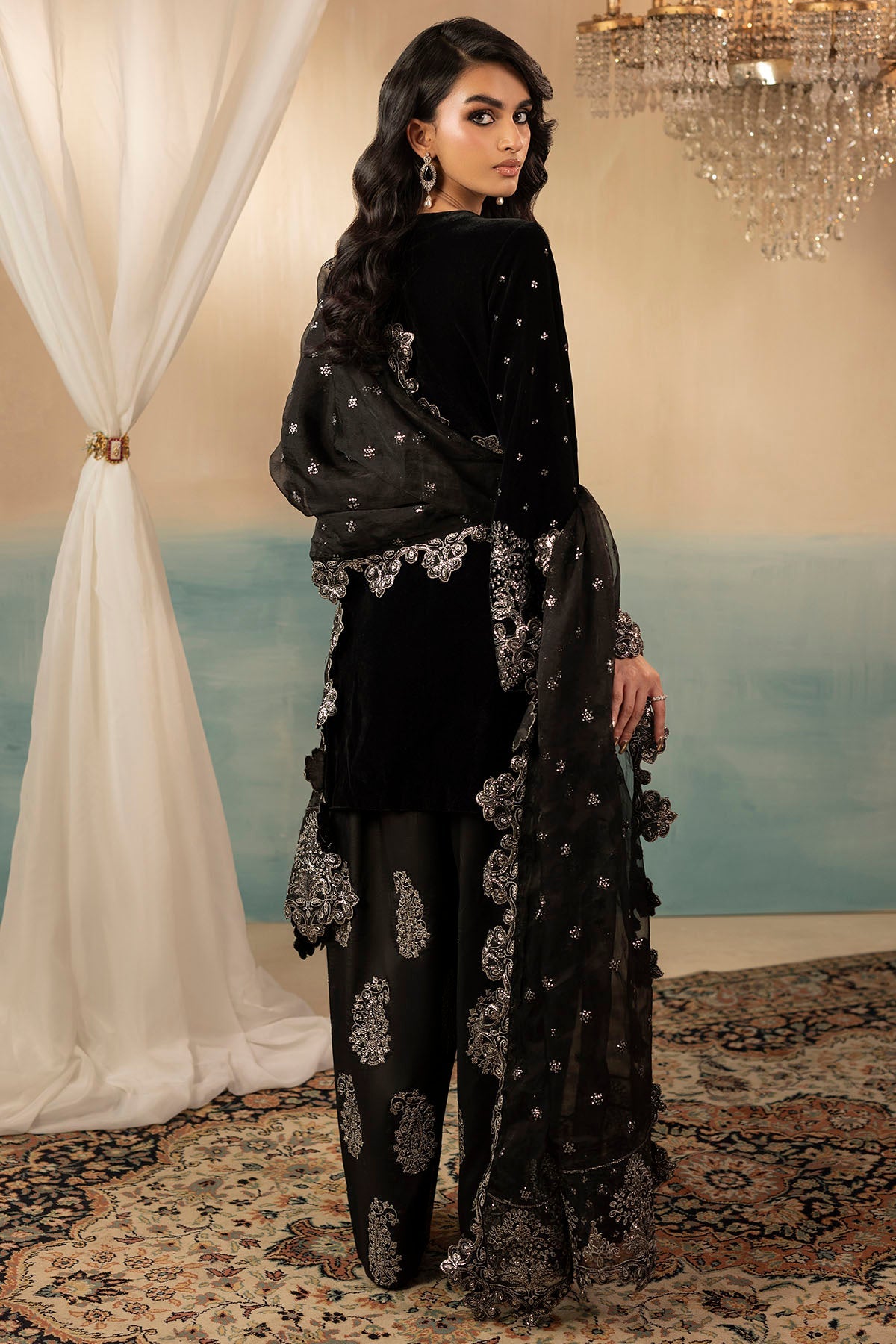 5670-KATIE EMBROIDERED VELVET STITCHED
