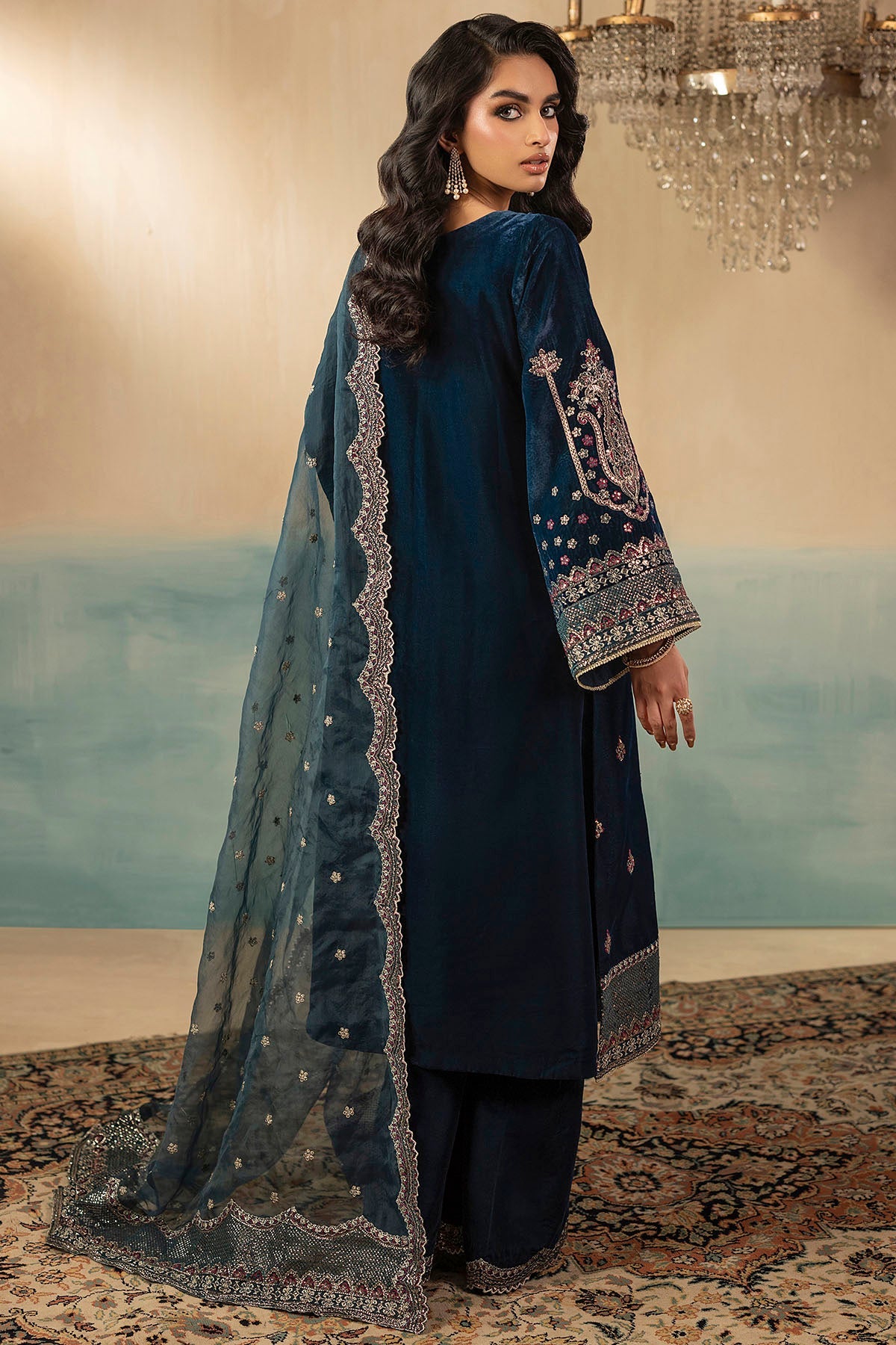 5671-STORM EMBROIDERED VELVET STITCHED