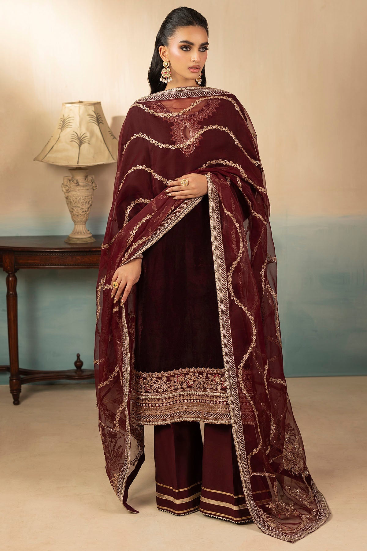 5672-ELSIE EMBROIDERED VELVET STITCHED