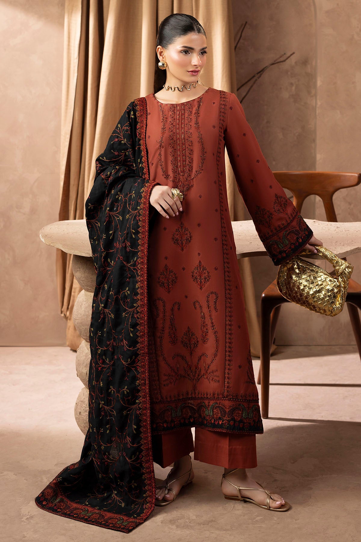 5685-ALYSSA EMBROIDERED KHADDAR UNSTITCHED