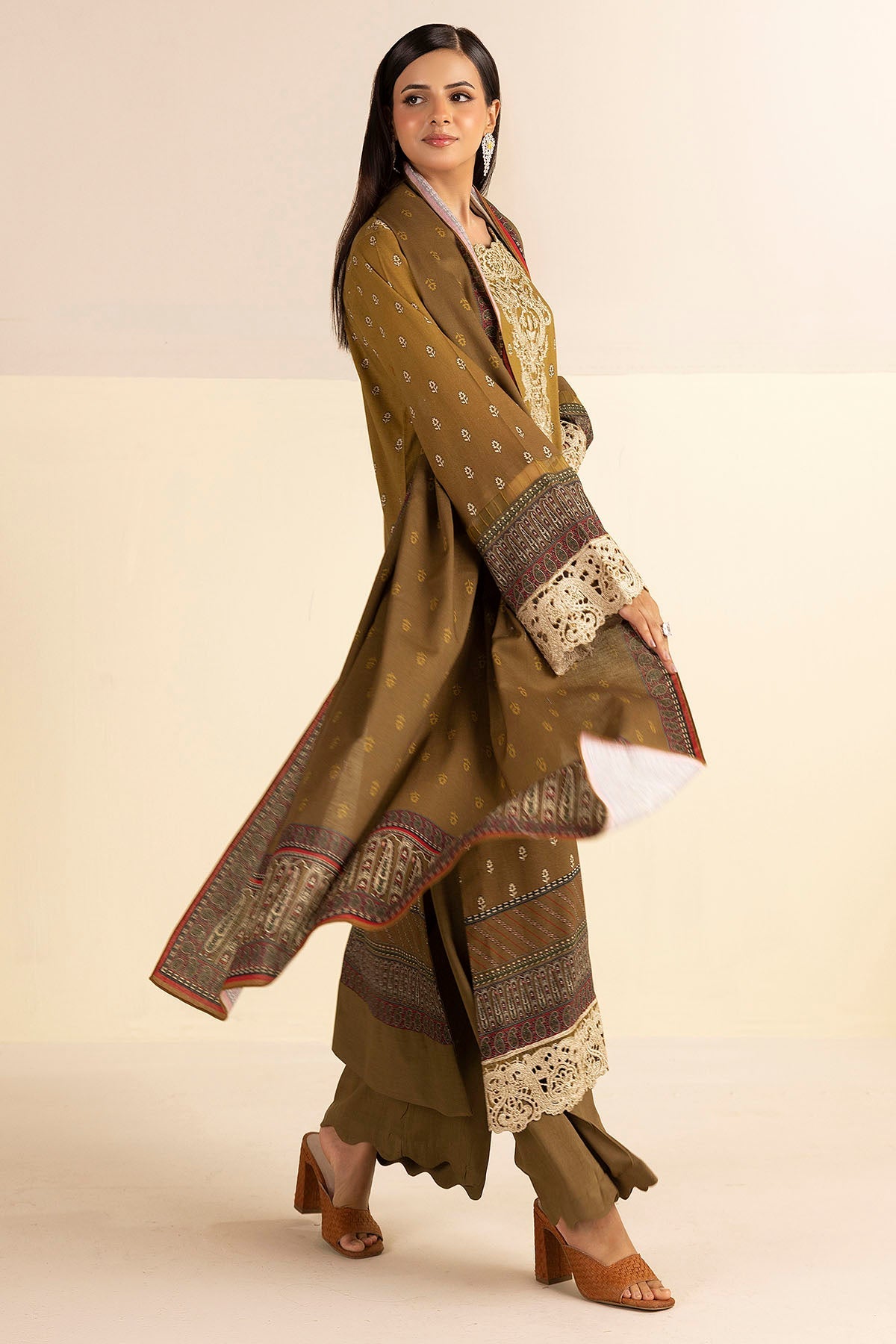 5700-HAWA DIGITAL PRINTED LINEN STITCHED