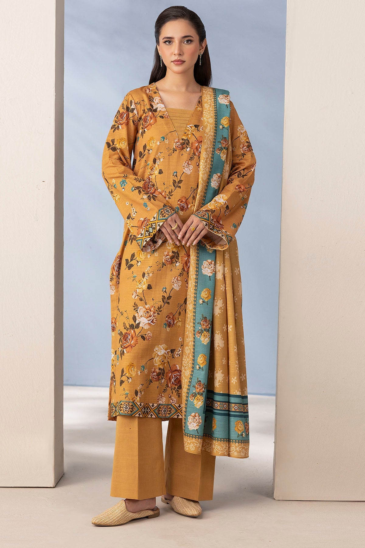 5720-REENA DIGITAL PRINTED KHADDAR UNSTITCHED
