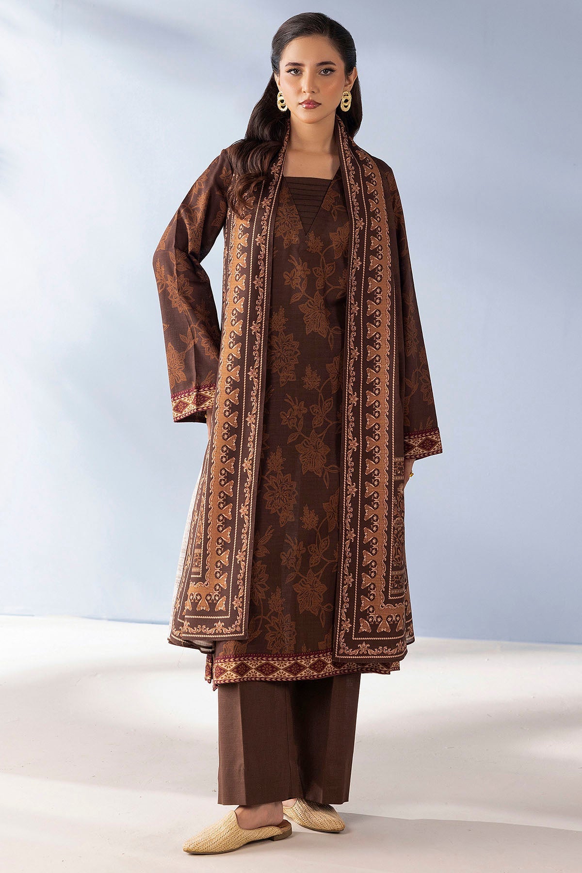 5722-DELSA DIGITAL PRINTED KHADDAR STITCHED