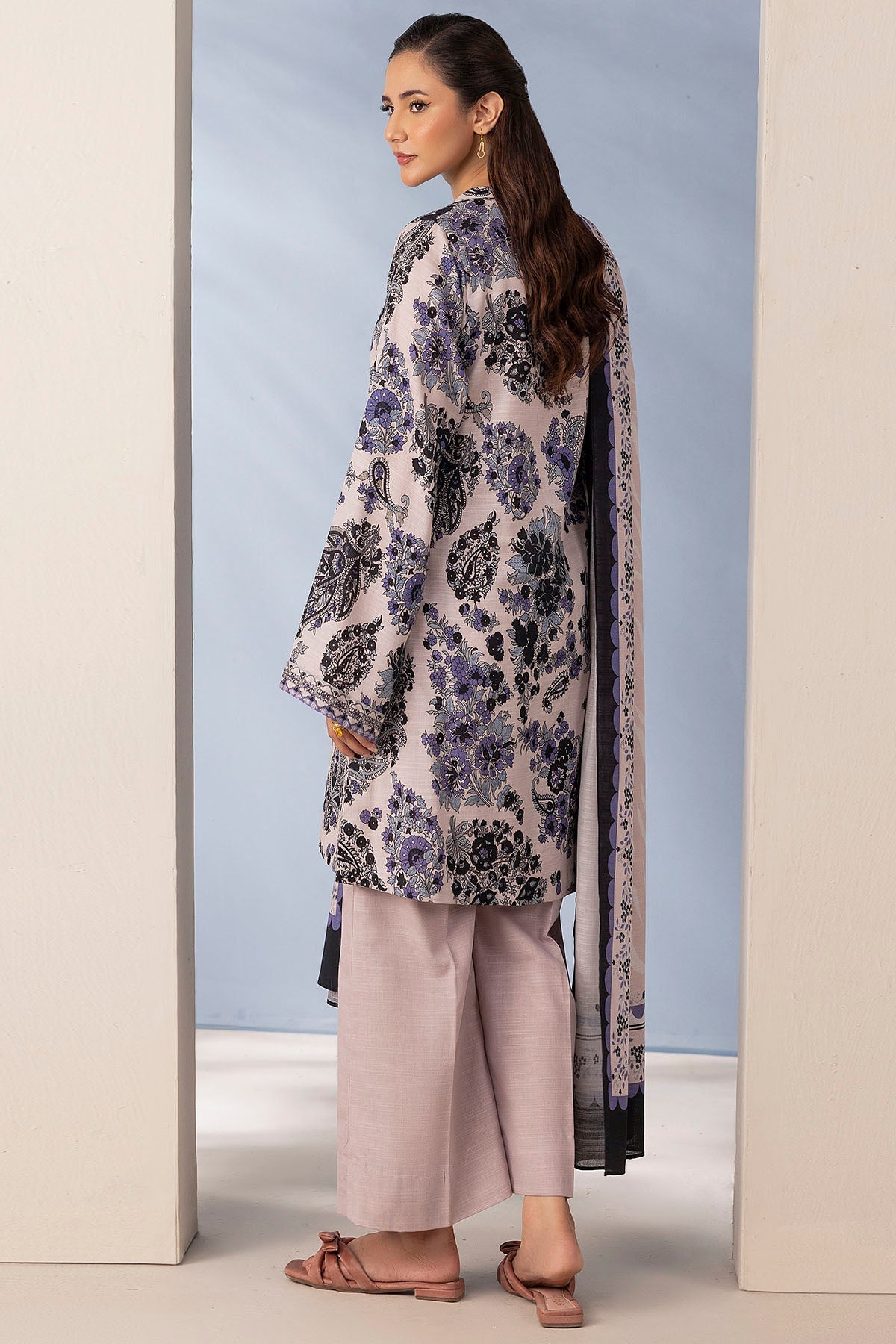 5727-RAHI DIGITAL PRINTED KHADDAR STITCHED