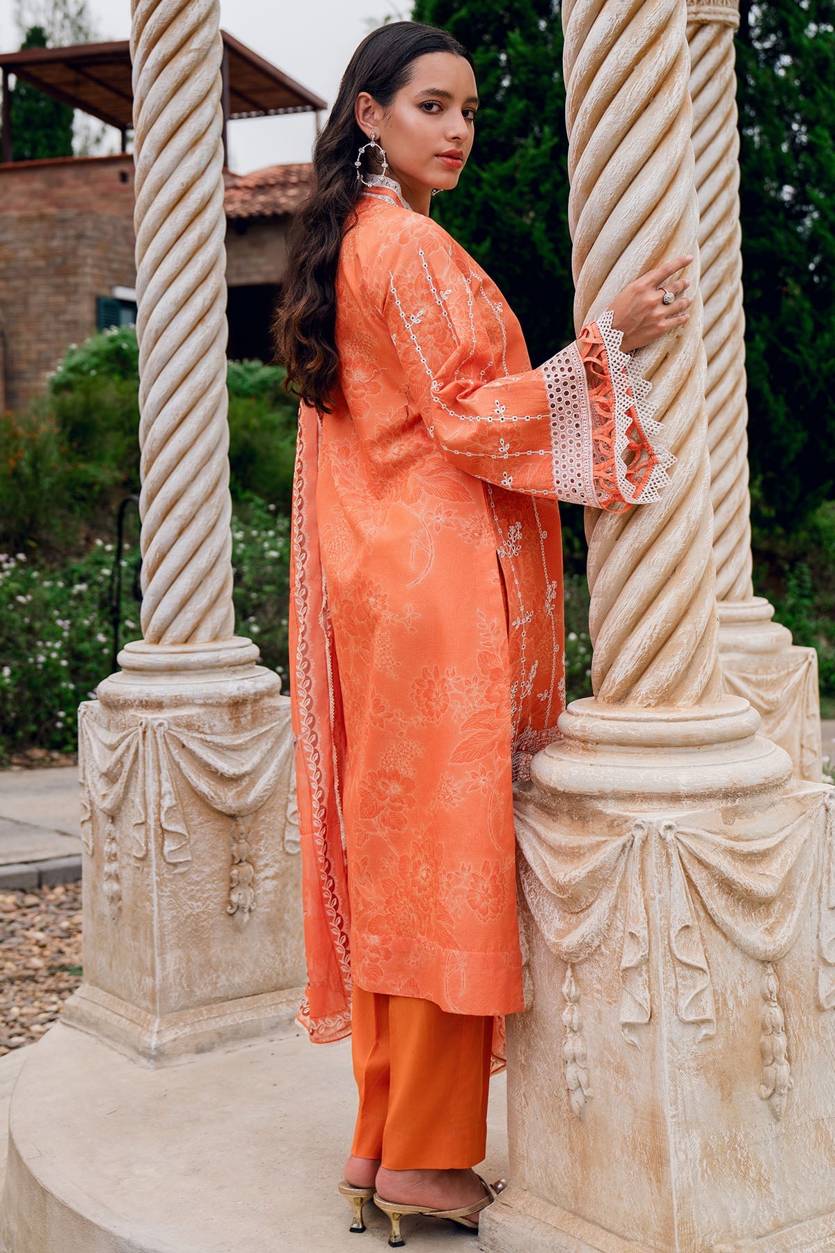 5732-STAR DUST EMBROIDERED LAWN UNSTITCHED