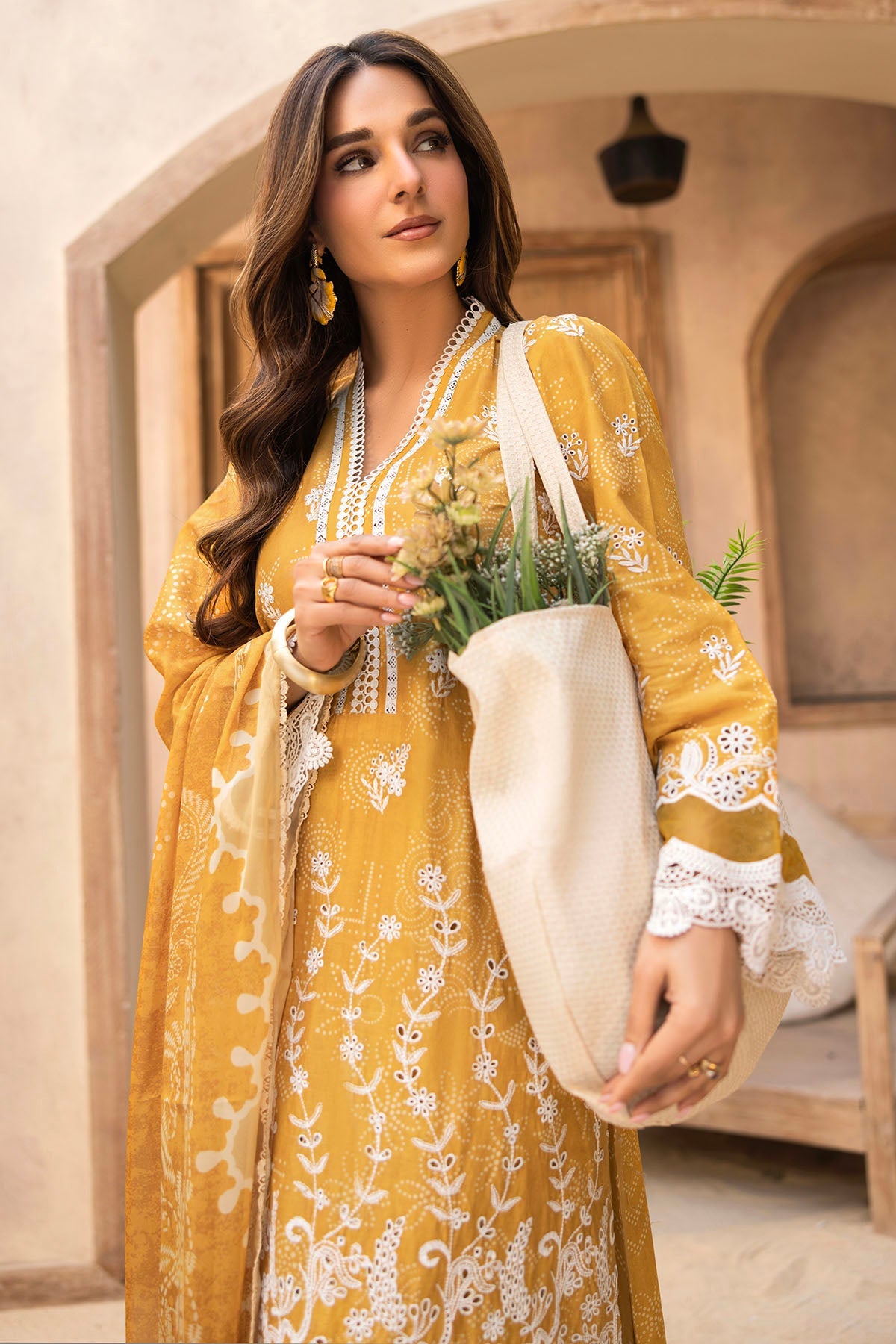 5735-LIMELIGHT EMBROIDERED LAWN STITCHED
