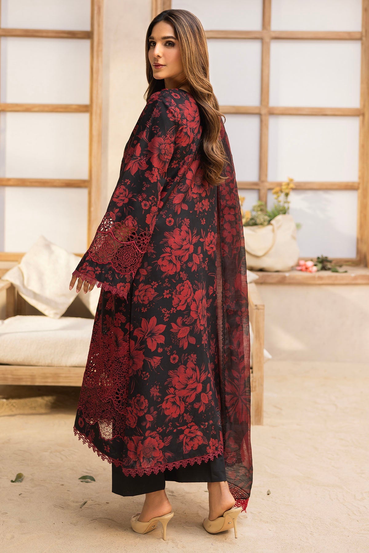 5738-MUSE EMBROIDERED LAWN STITCHED