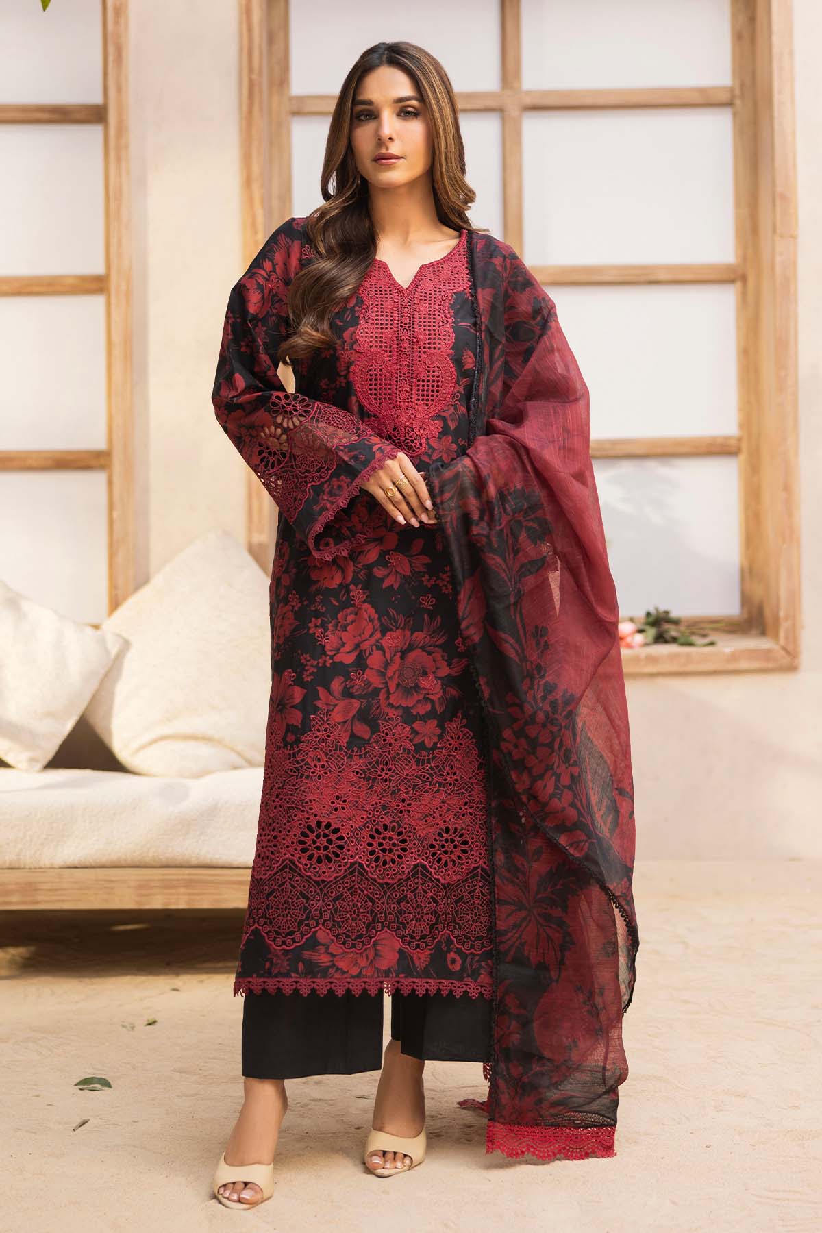 5738-MUSE EMBROIDERED LAWN UNSTITCHED
