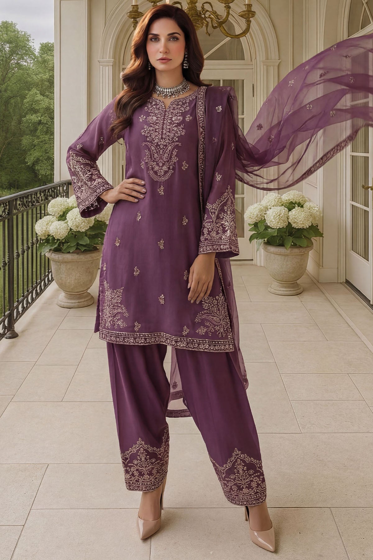 5750-NOAN EMBROIDERED SILK STITCHED